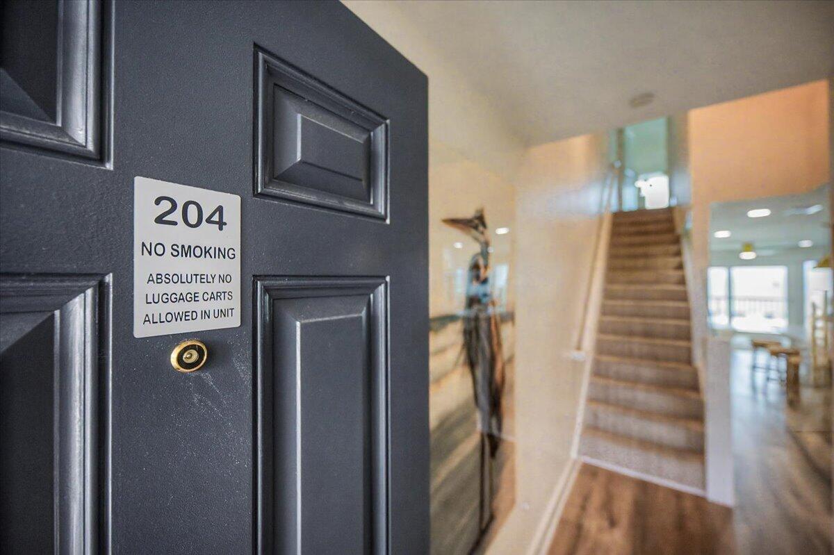 SEAFARER CONDO - Residential