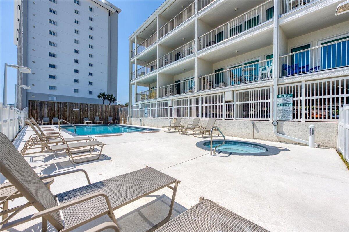 SEAFARER CONDO - Residential