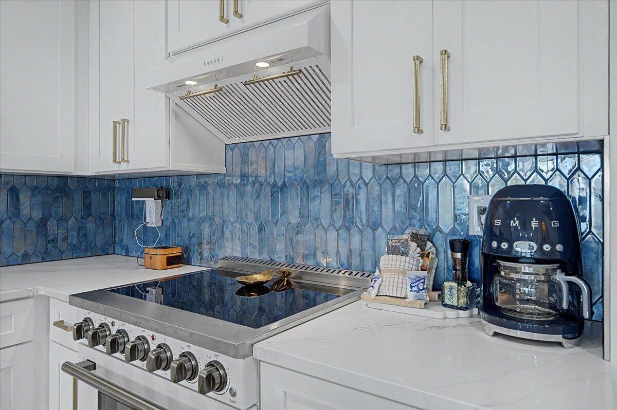 SEAFARER CONDO - Residential