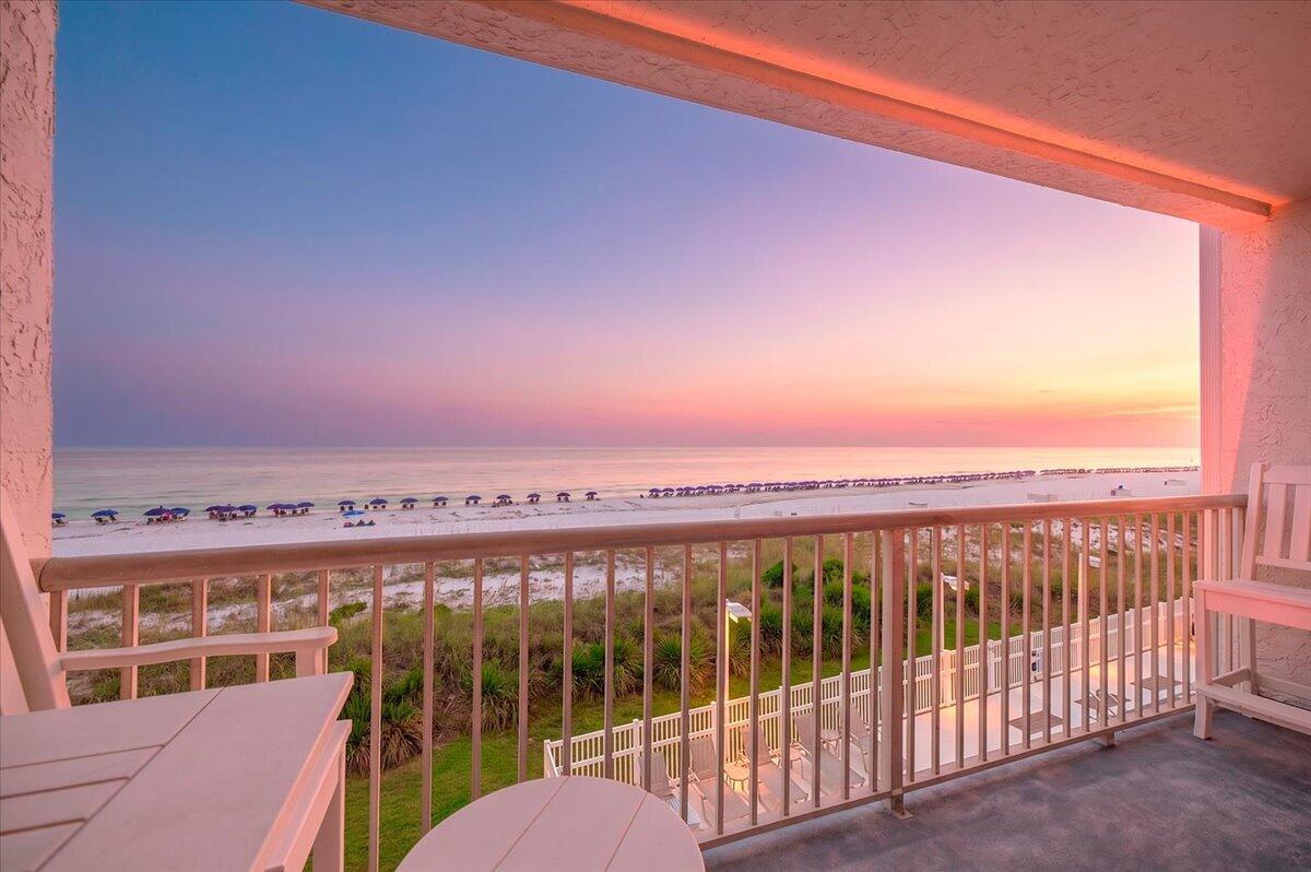 SEAFARER CONDO - Residential