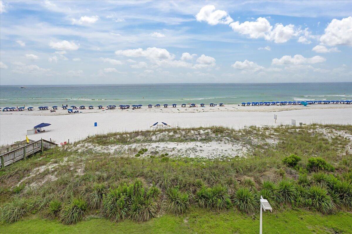 SEAFARER CONDO - Residential