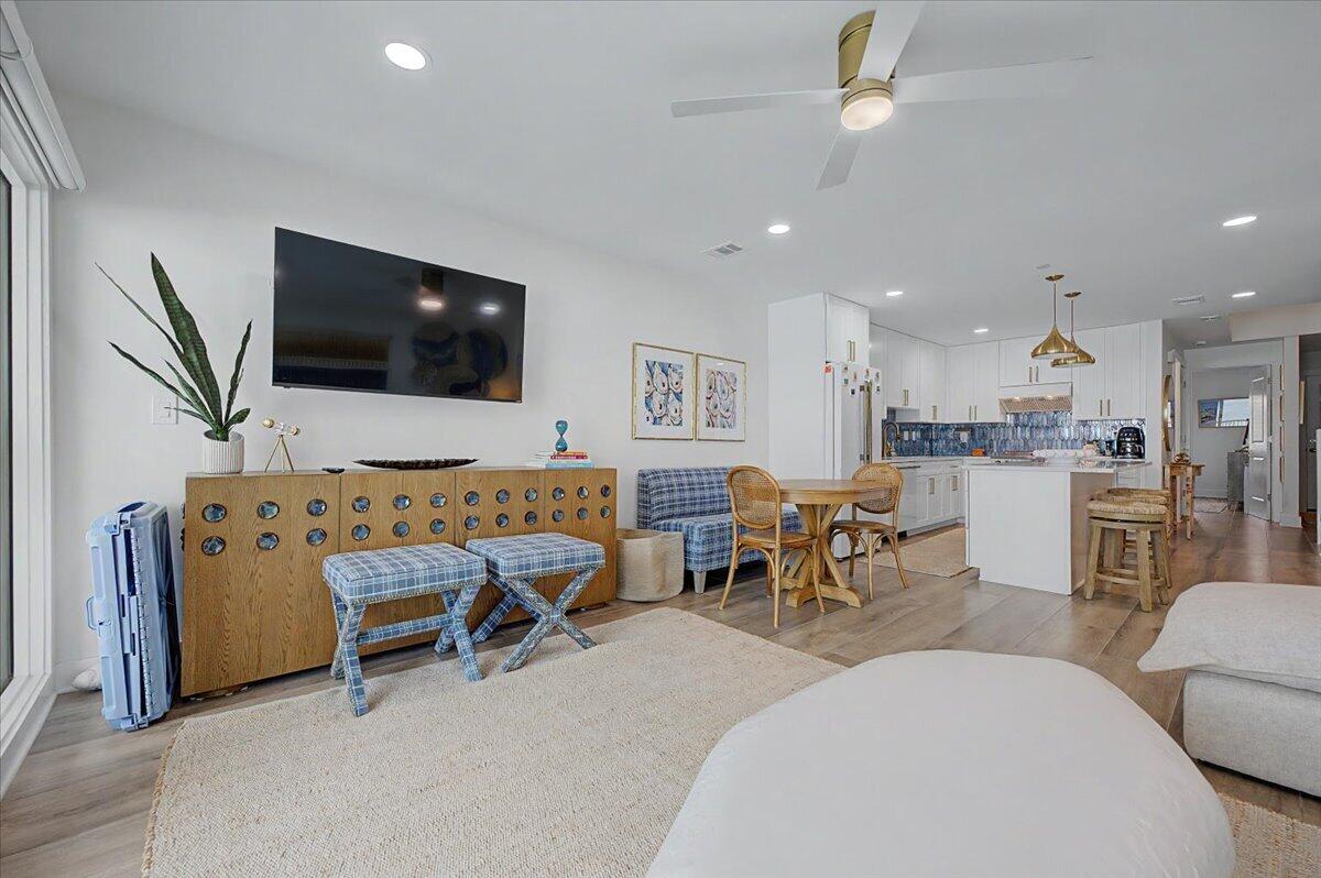 SEAFARER CONDO - Residential