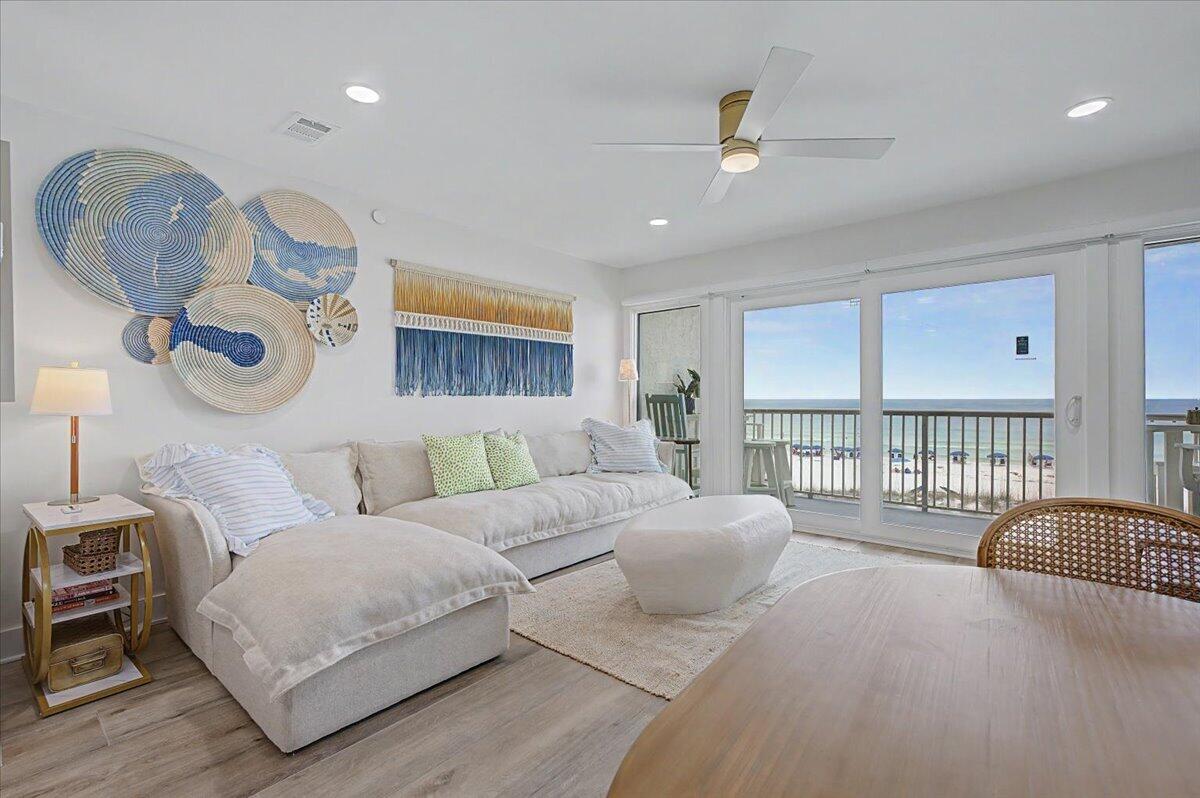 SEAFARER CONDO - Residential