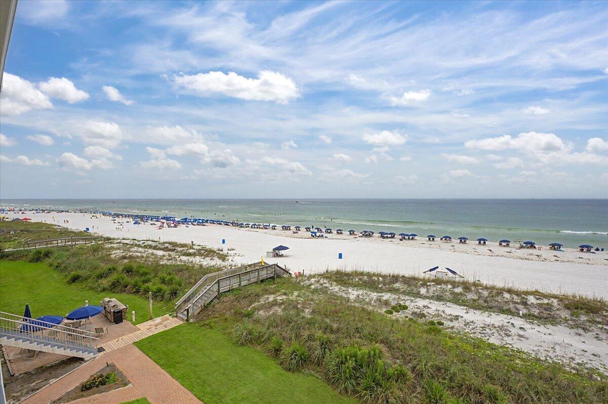 SEAFARER CONDO - Residential