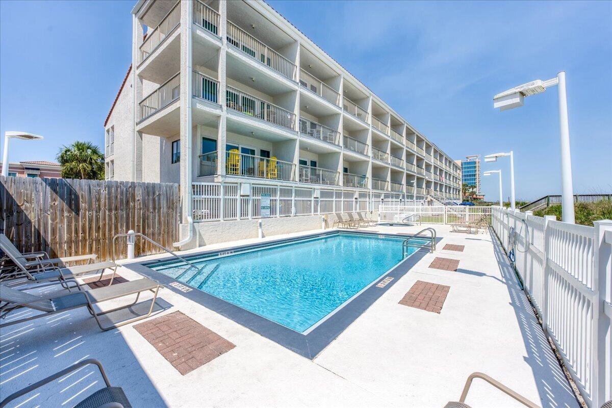SEAFARER CONDO - Residential