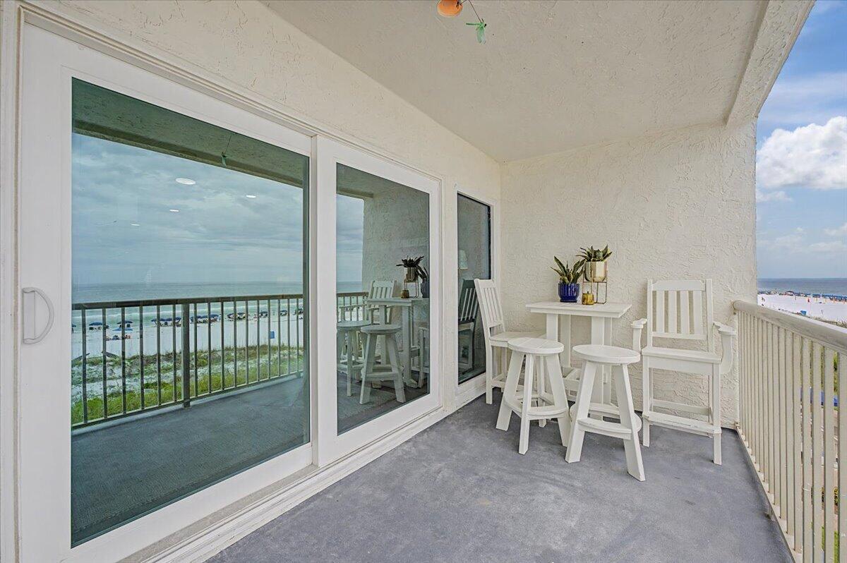 SEAFARER CONDO - Residential