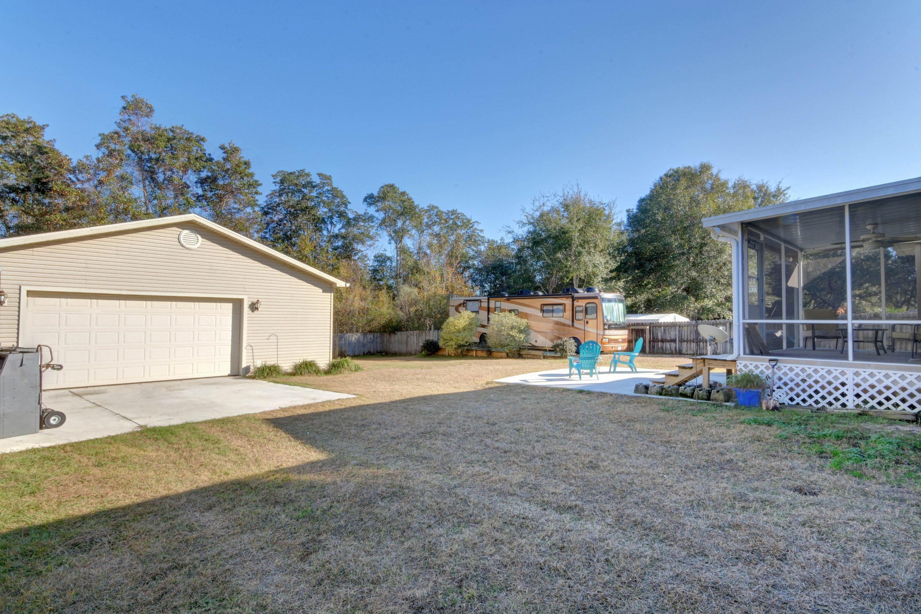 RIVER RUN ESTATES - Residential