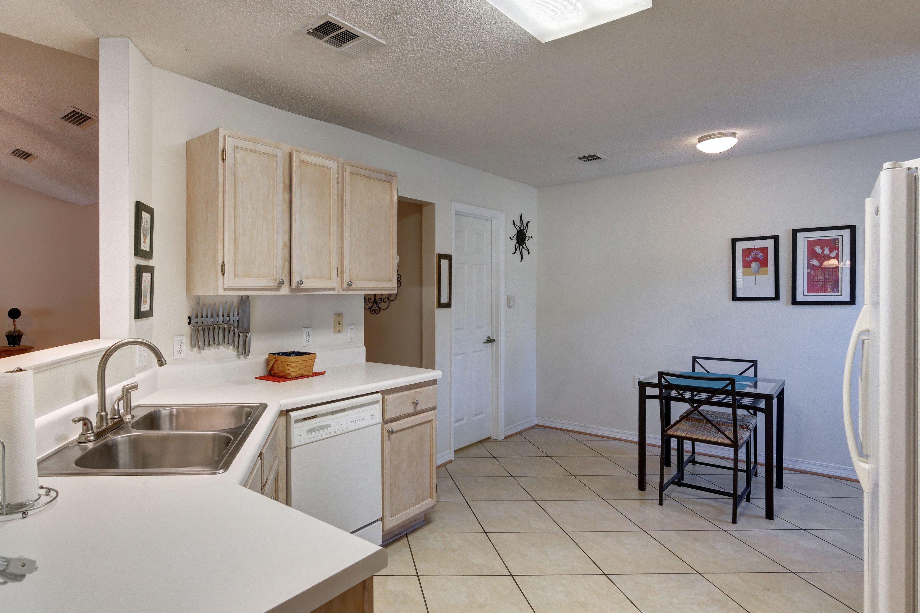 RIVER RUN ESTATES - Residential