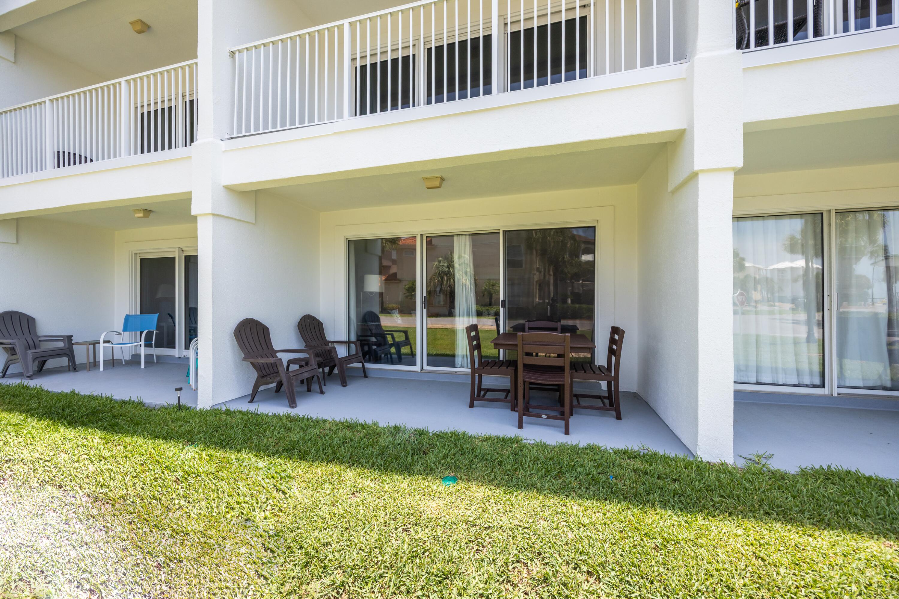 MARAVILLA CONDO 2 - Residential