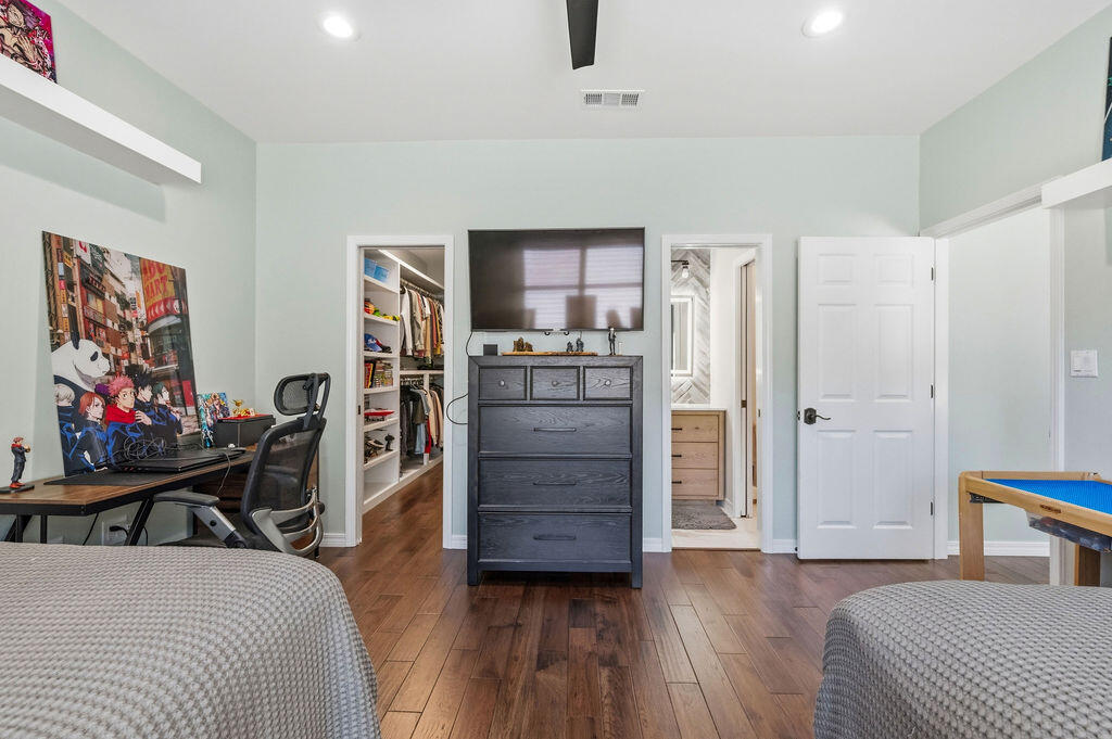 SOUTHWIND PH 5 - Residential