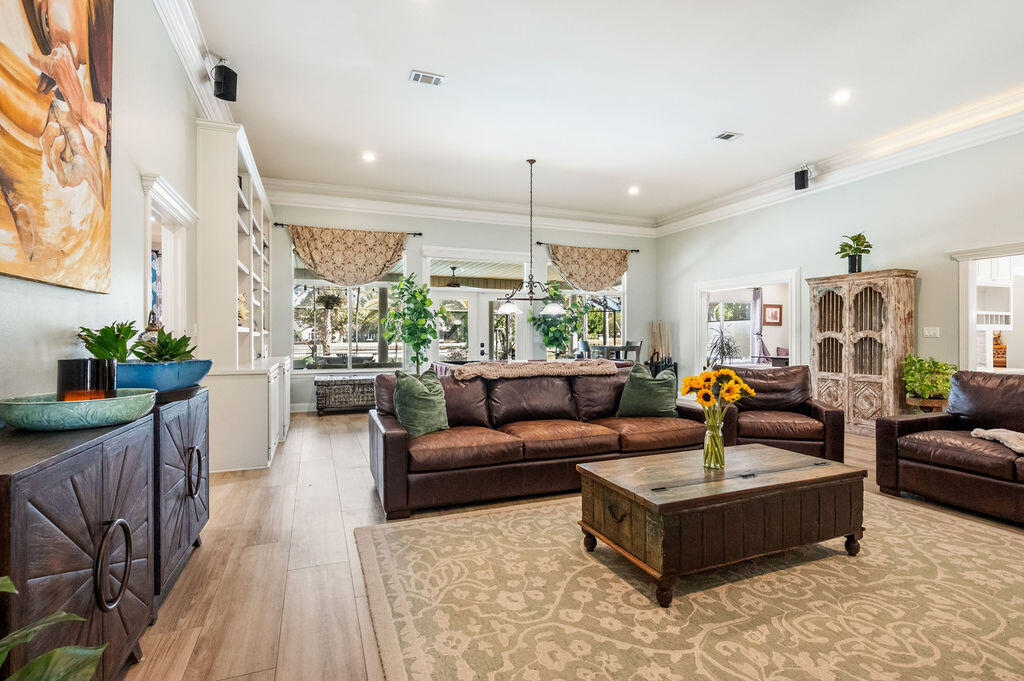 SOUTHWIND PH 5 - Residential