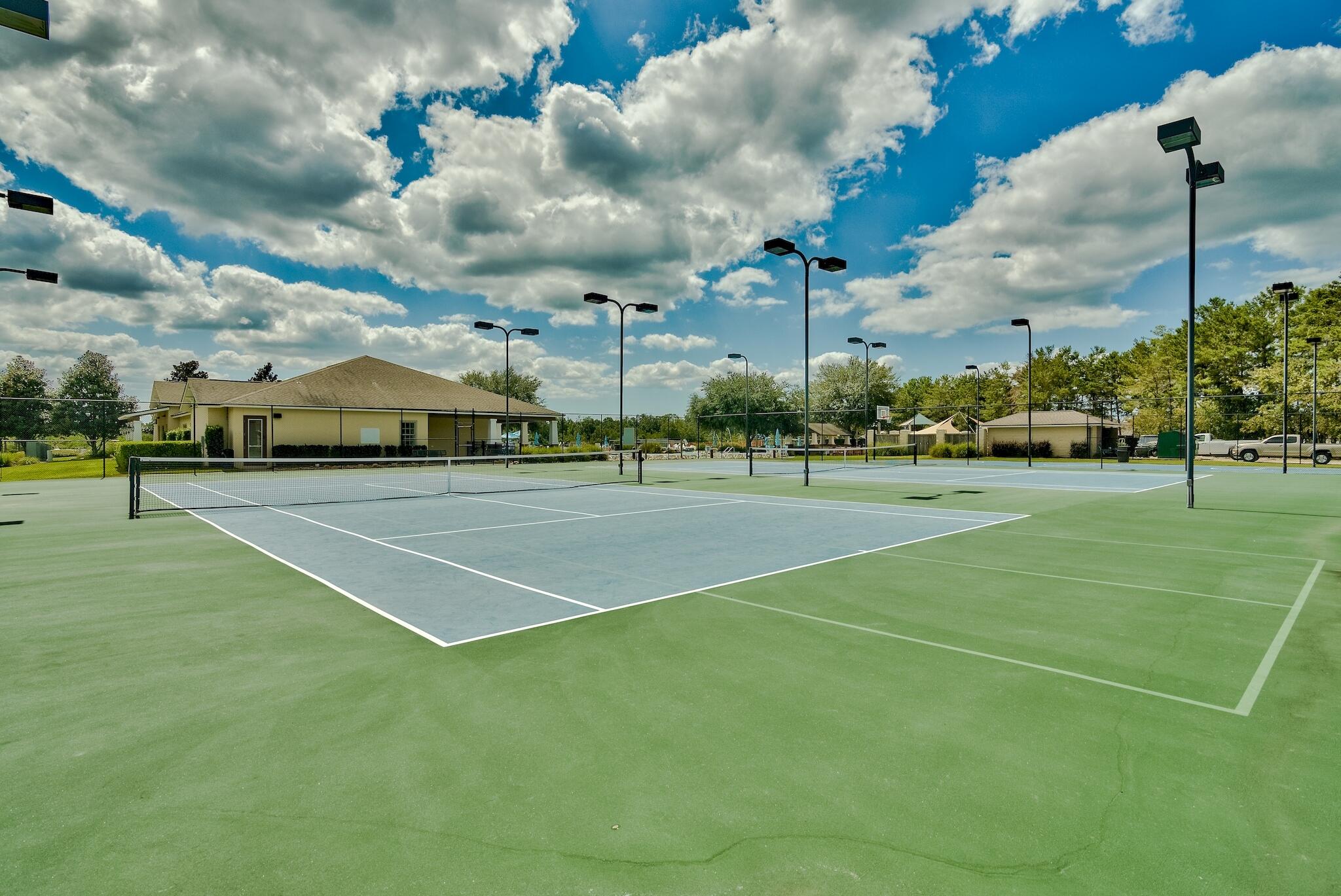 HAMMOCK BAY - Residential