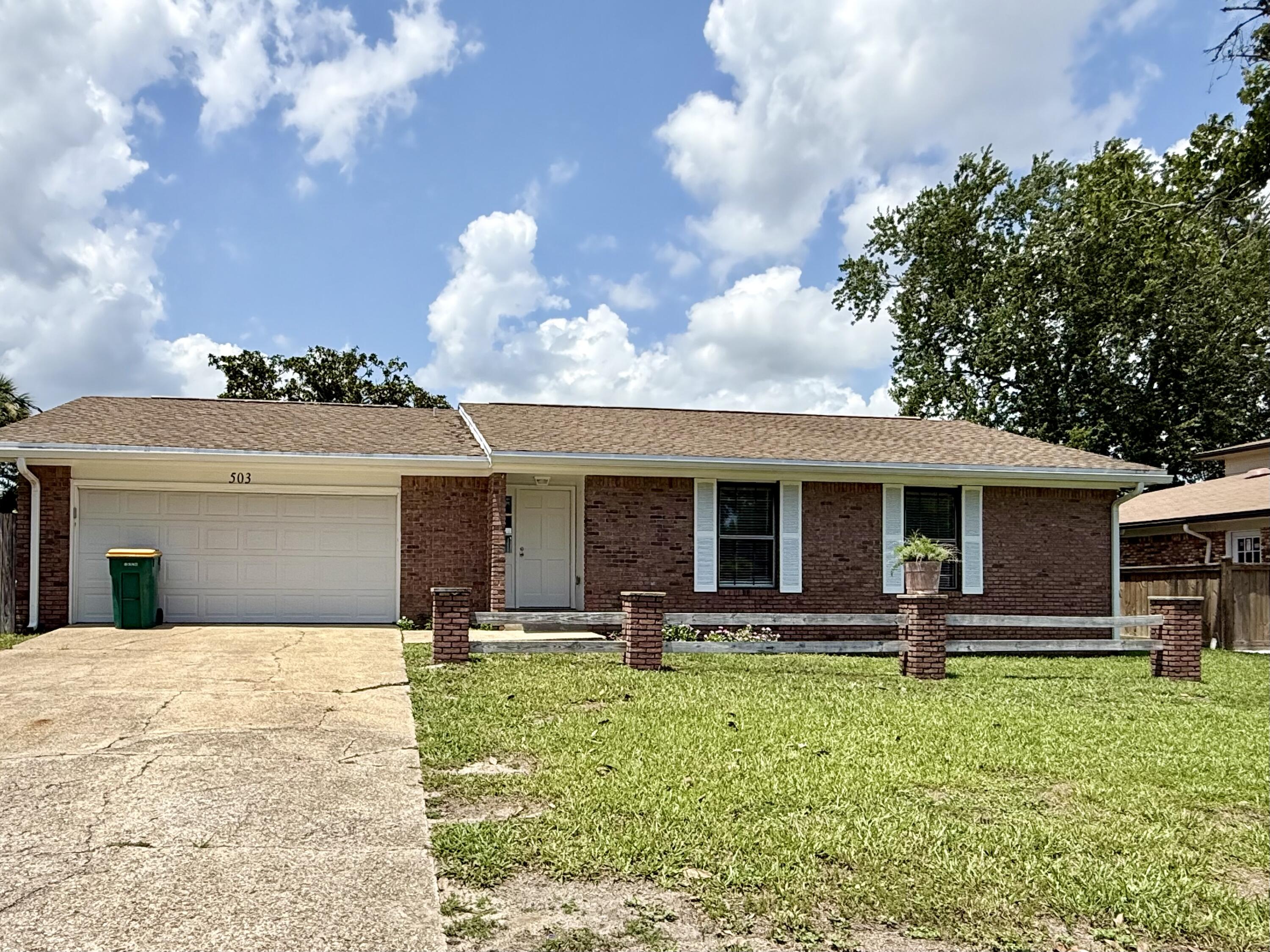 SUNSET BEACH - Residential Lease