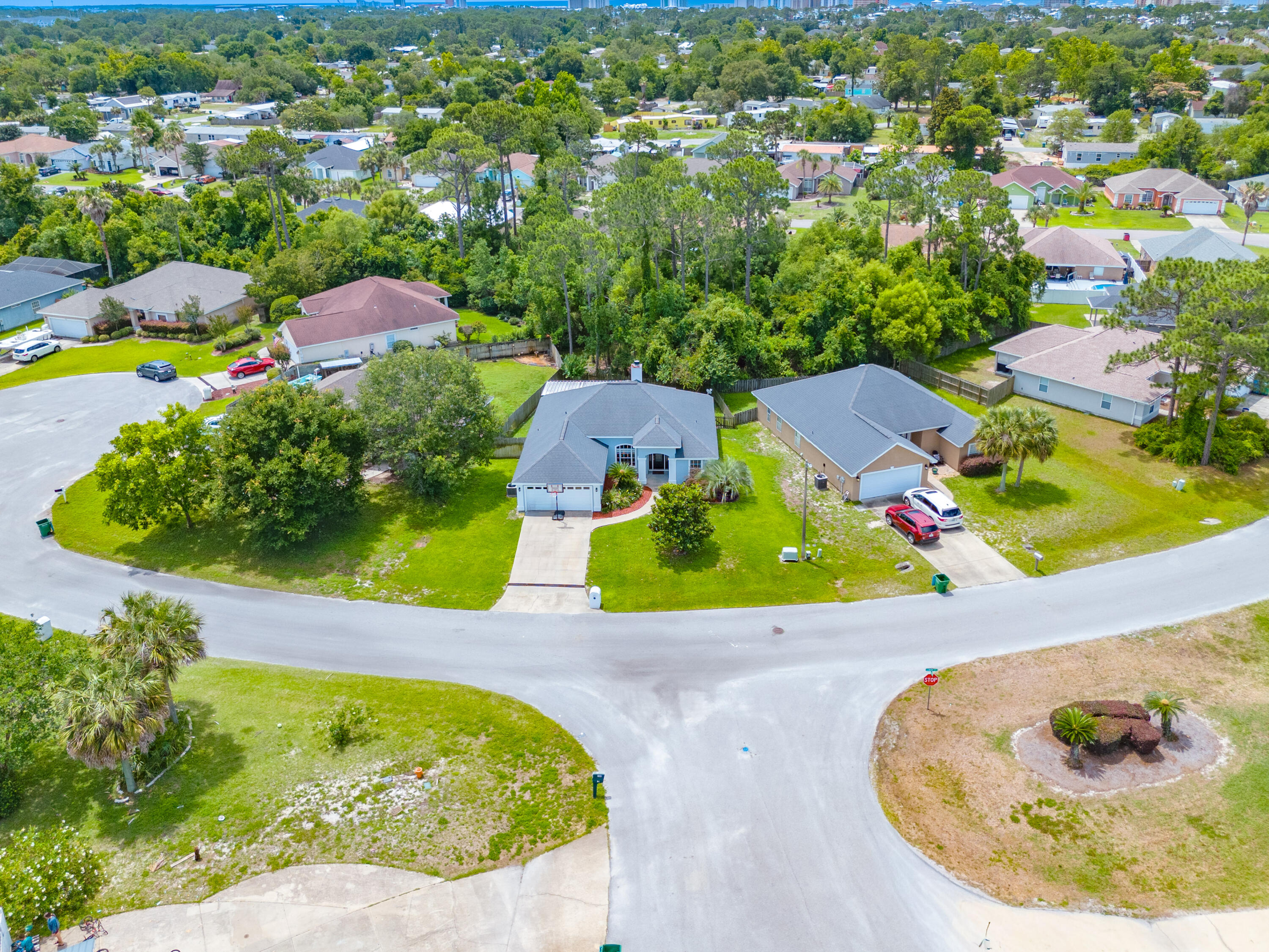 HIDDEN PINES PH V - Residential