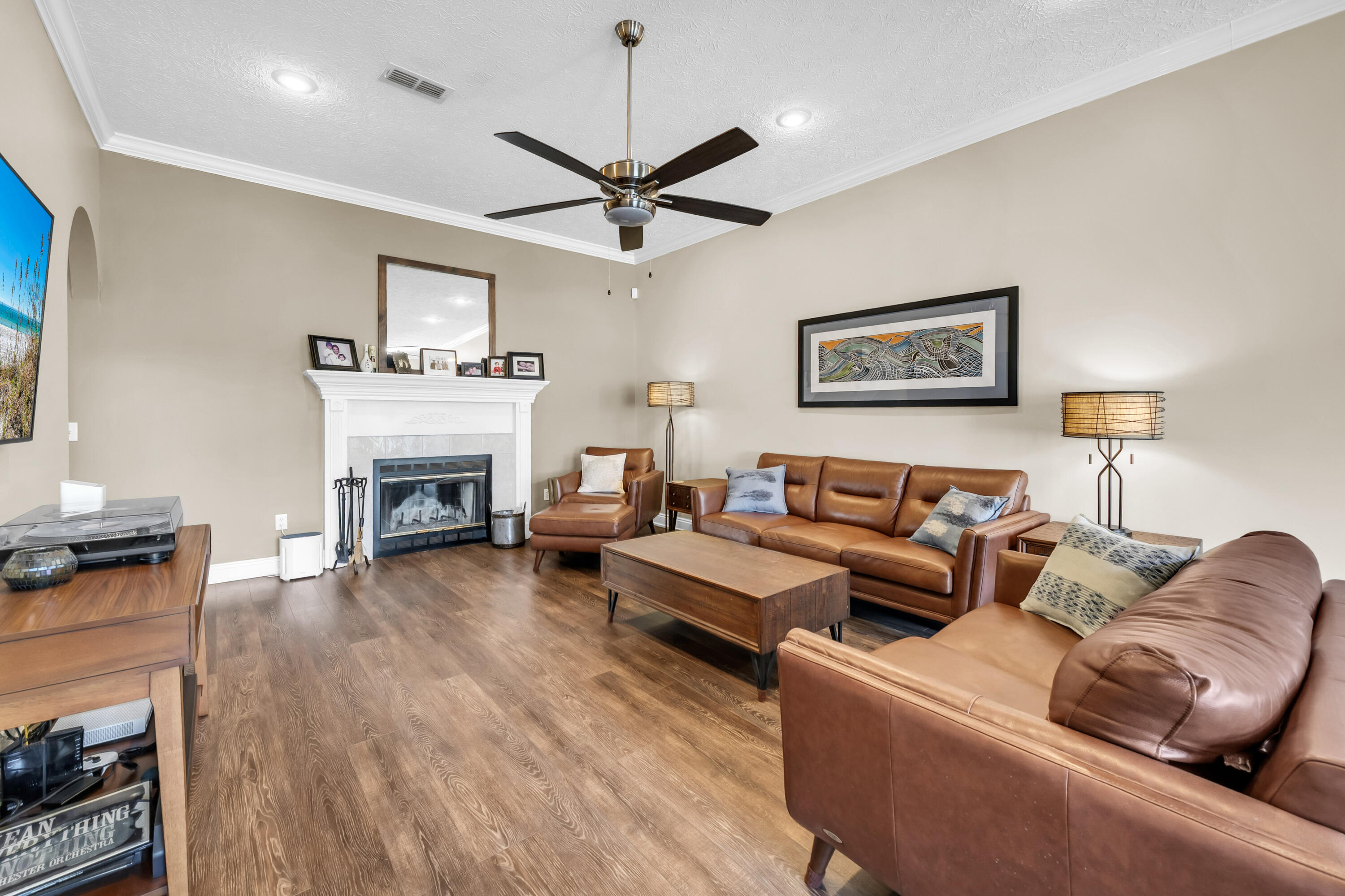 HIDDEN PINES PH V - Residential