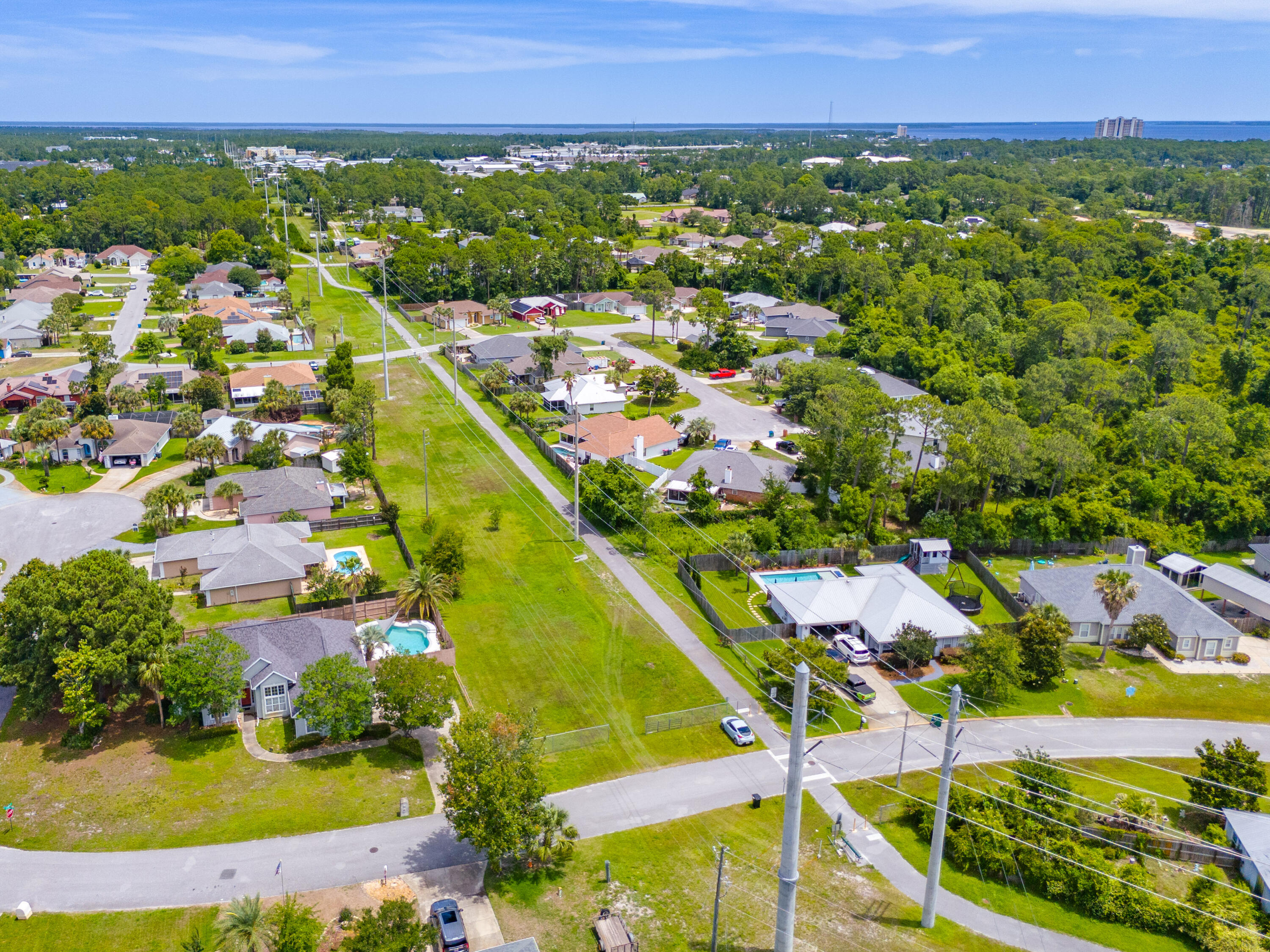 HIDDEN PINES PH V - Residential