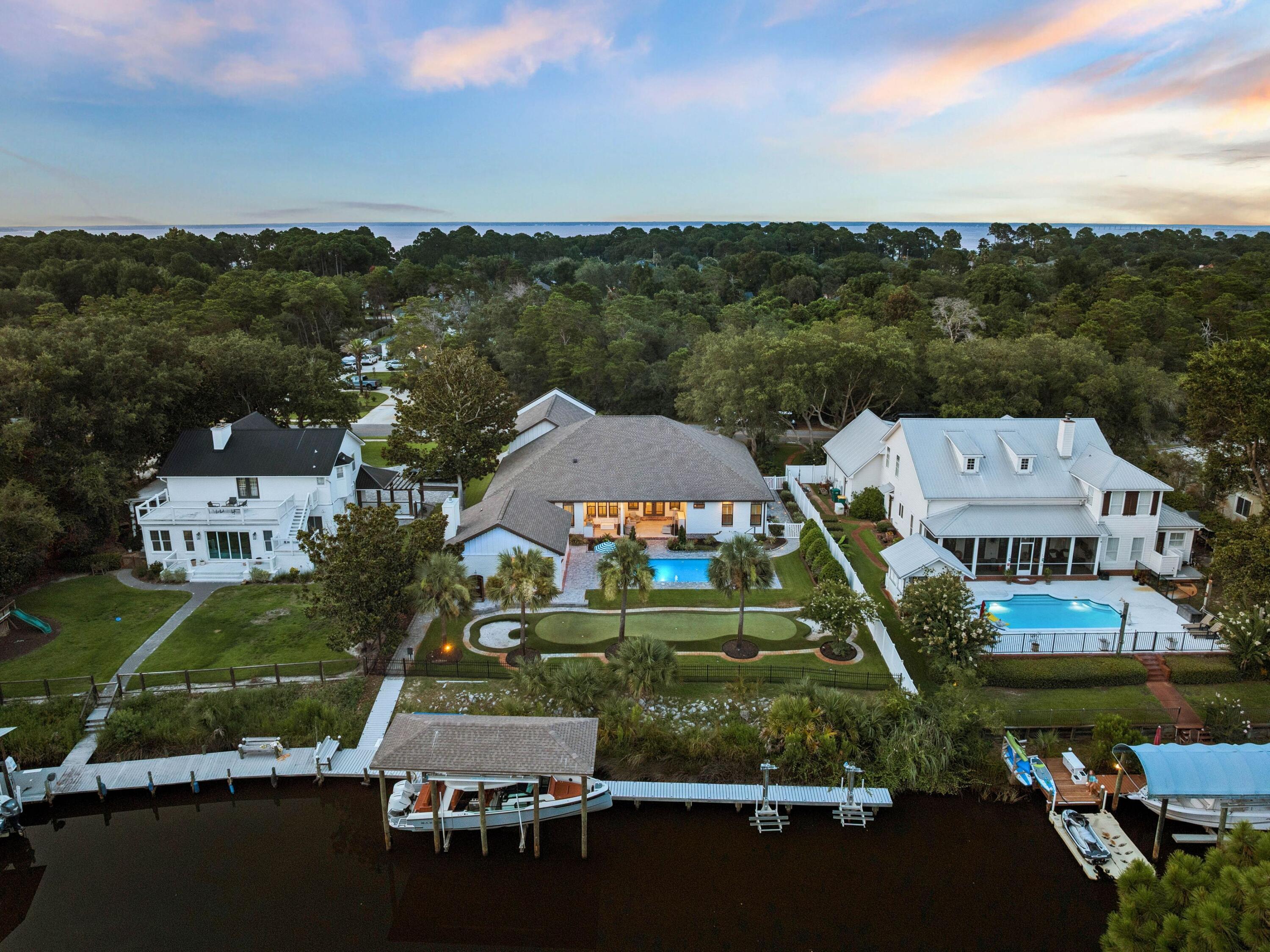 INDIAN CREEK S/D - Residential