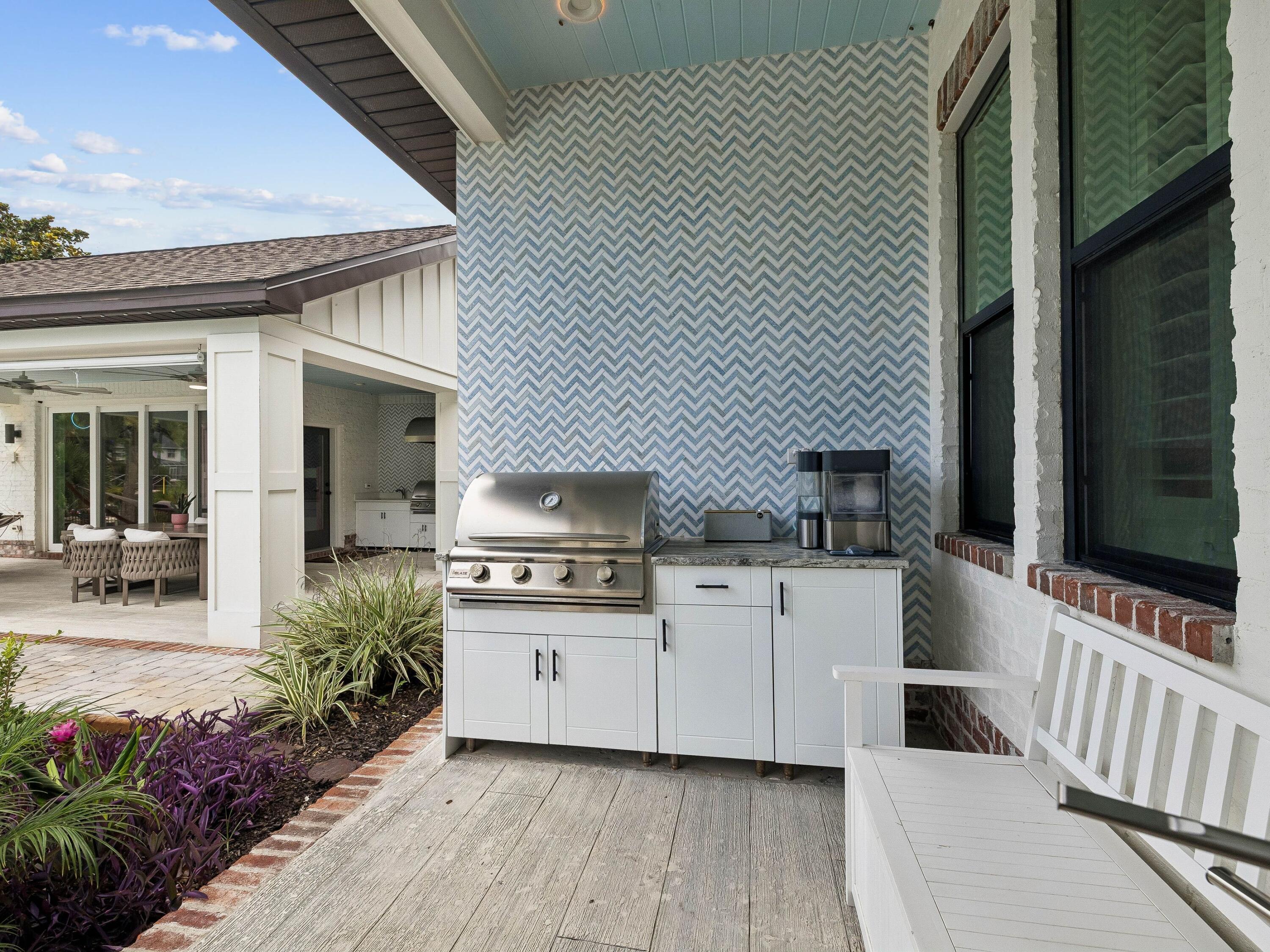 INDIAN CREEK S/D - Residential