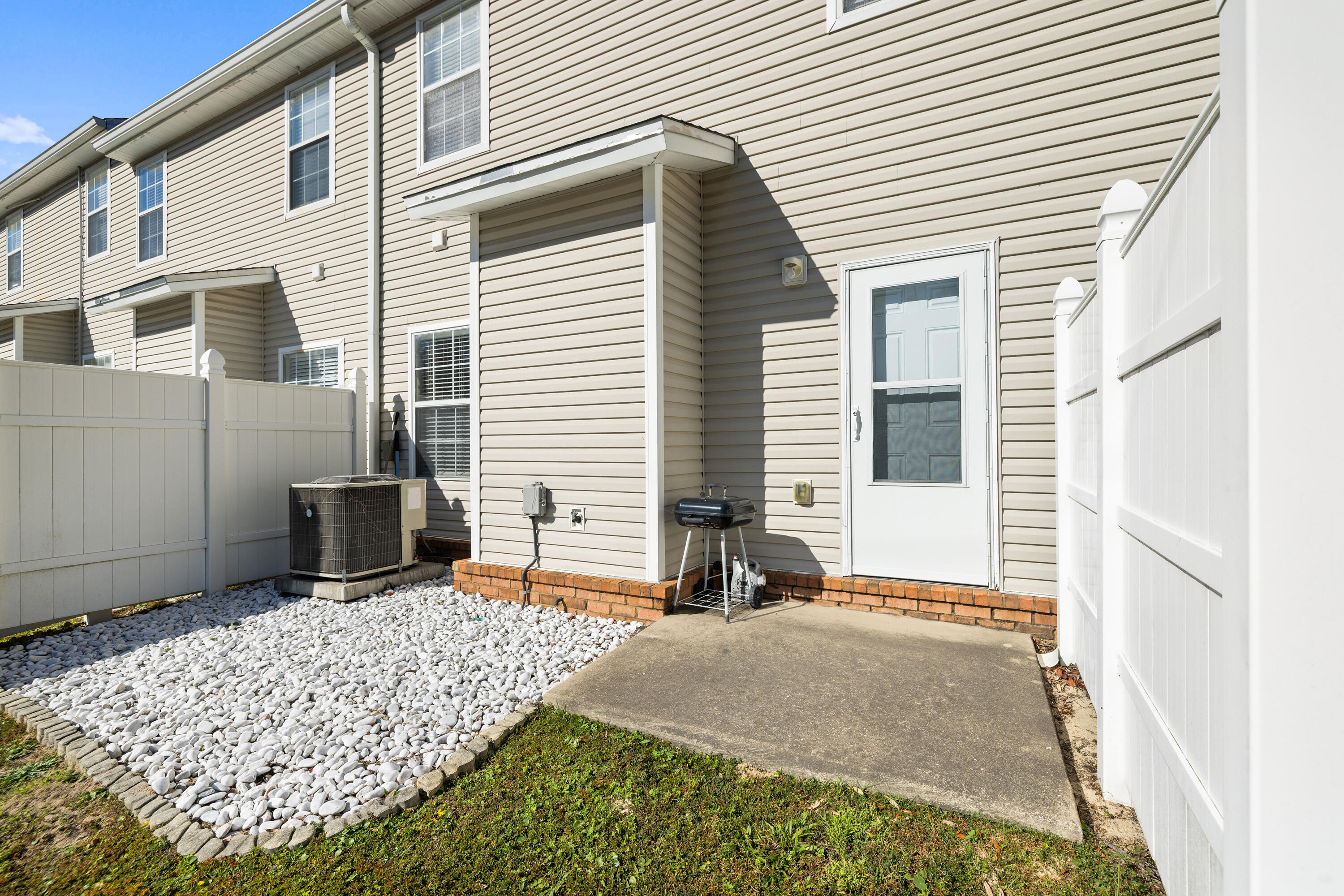 ENDICOTT VILLAGE - Residential