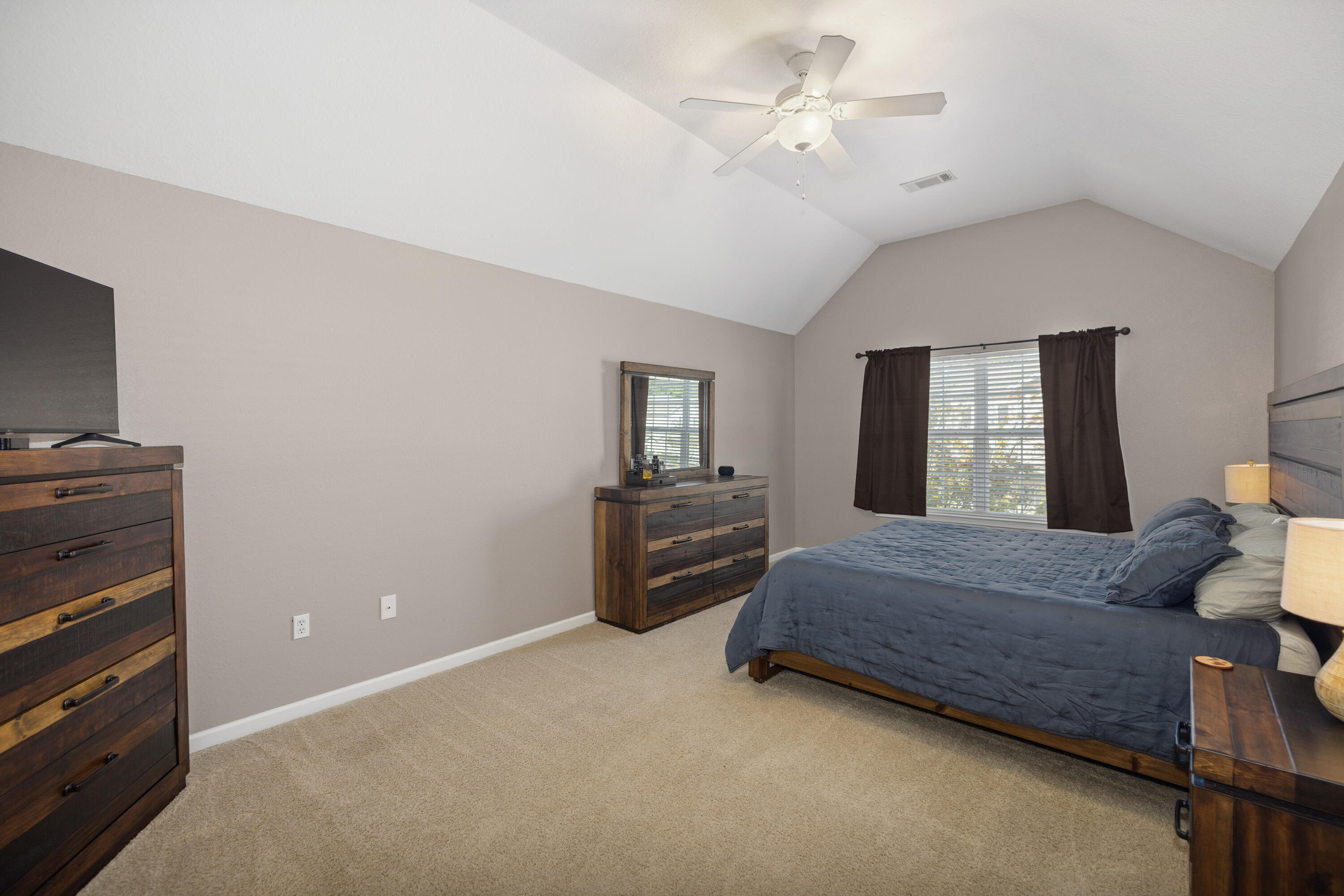 ENDICOTT VILLAGE - Residential