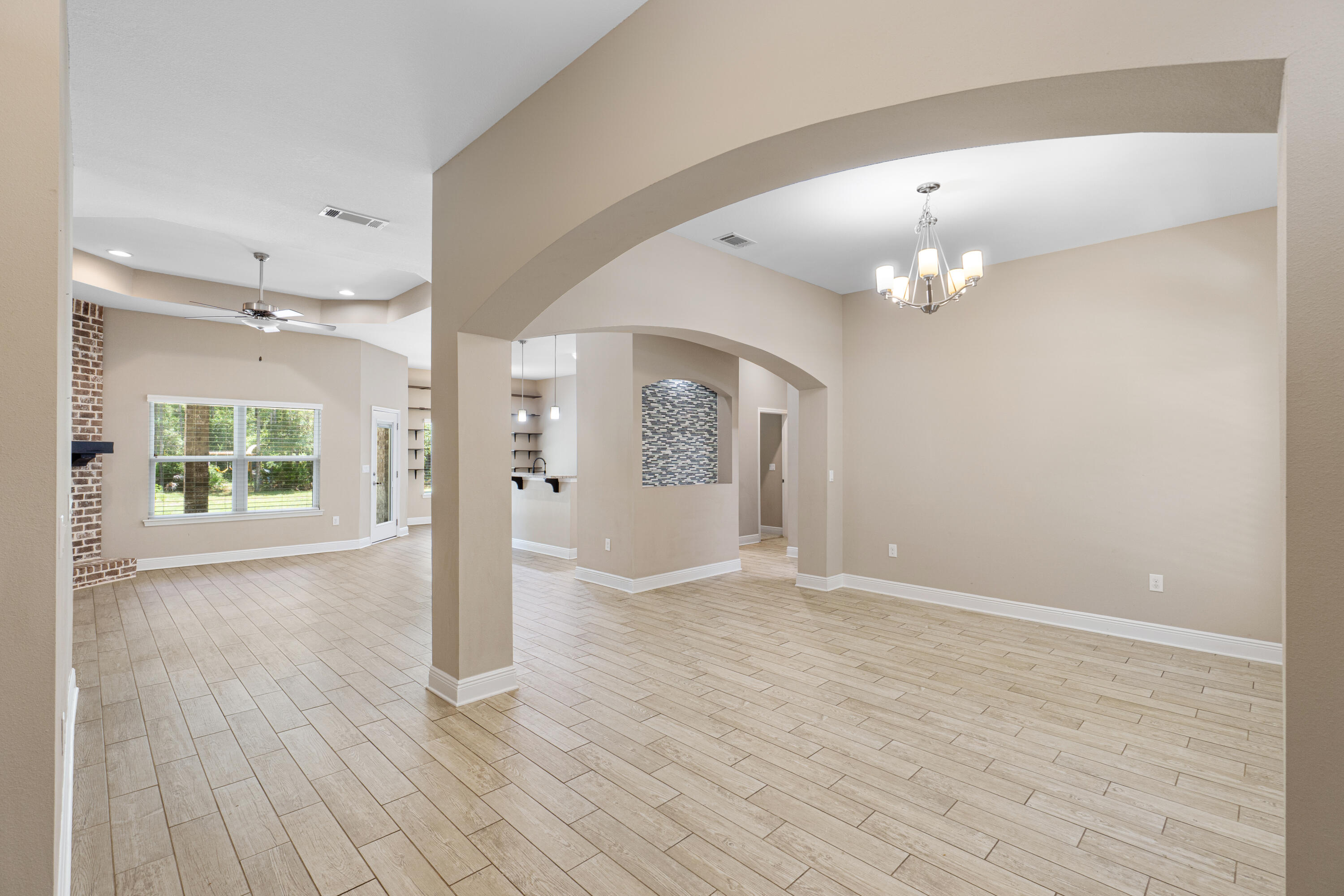 HOLLEY BY THE SEA - Residential