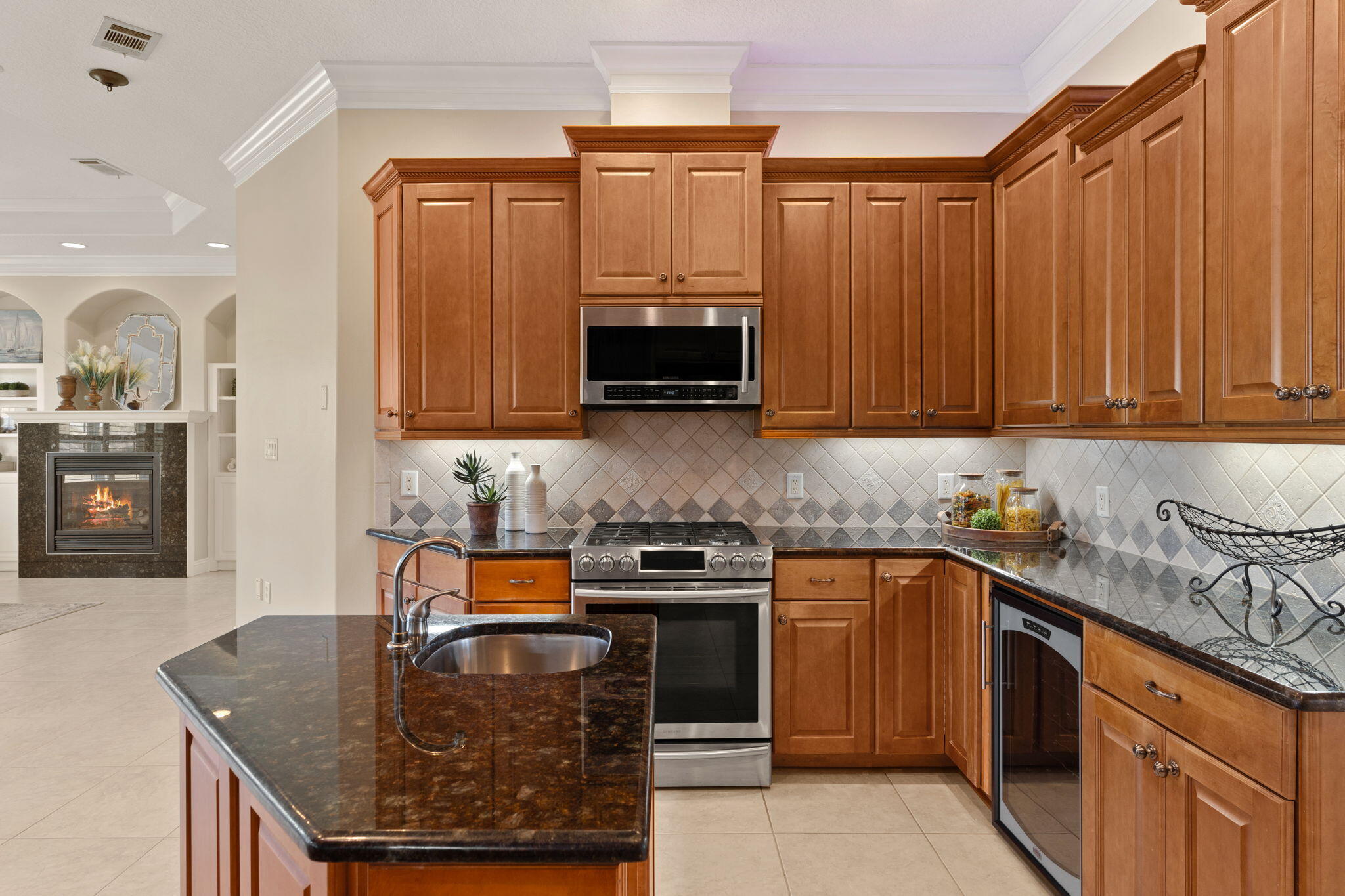 EMERALD BAY PH 1A - Residential