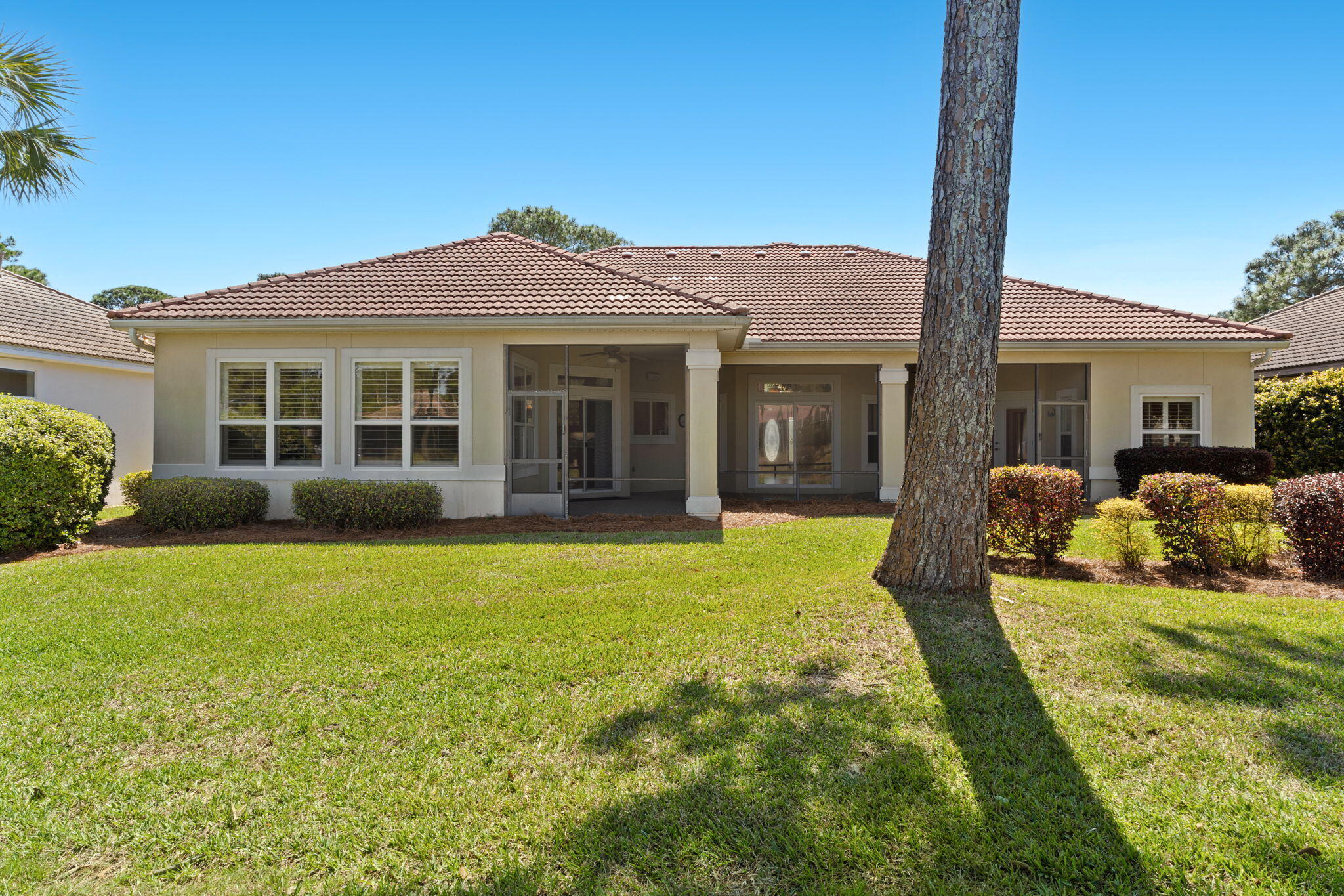EMERALD BAY PH 1A - Residential