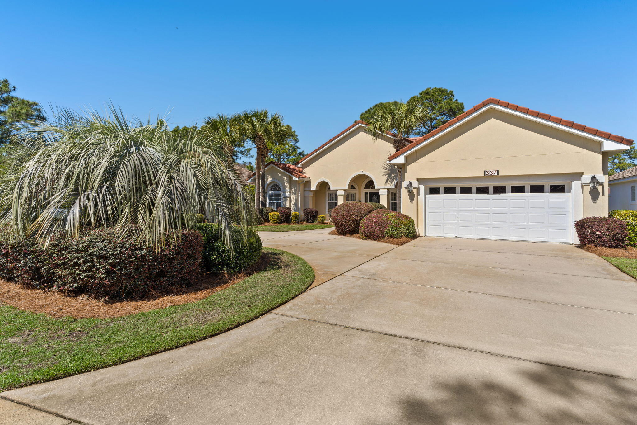 EMERALD BAY PH 1A - Residential