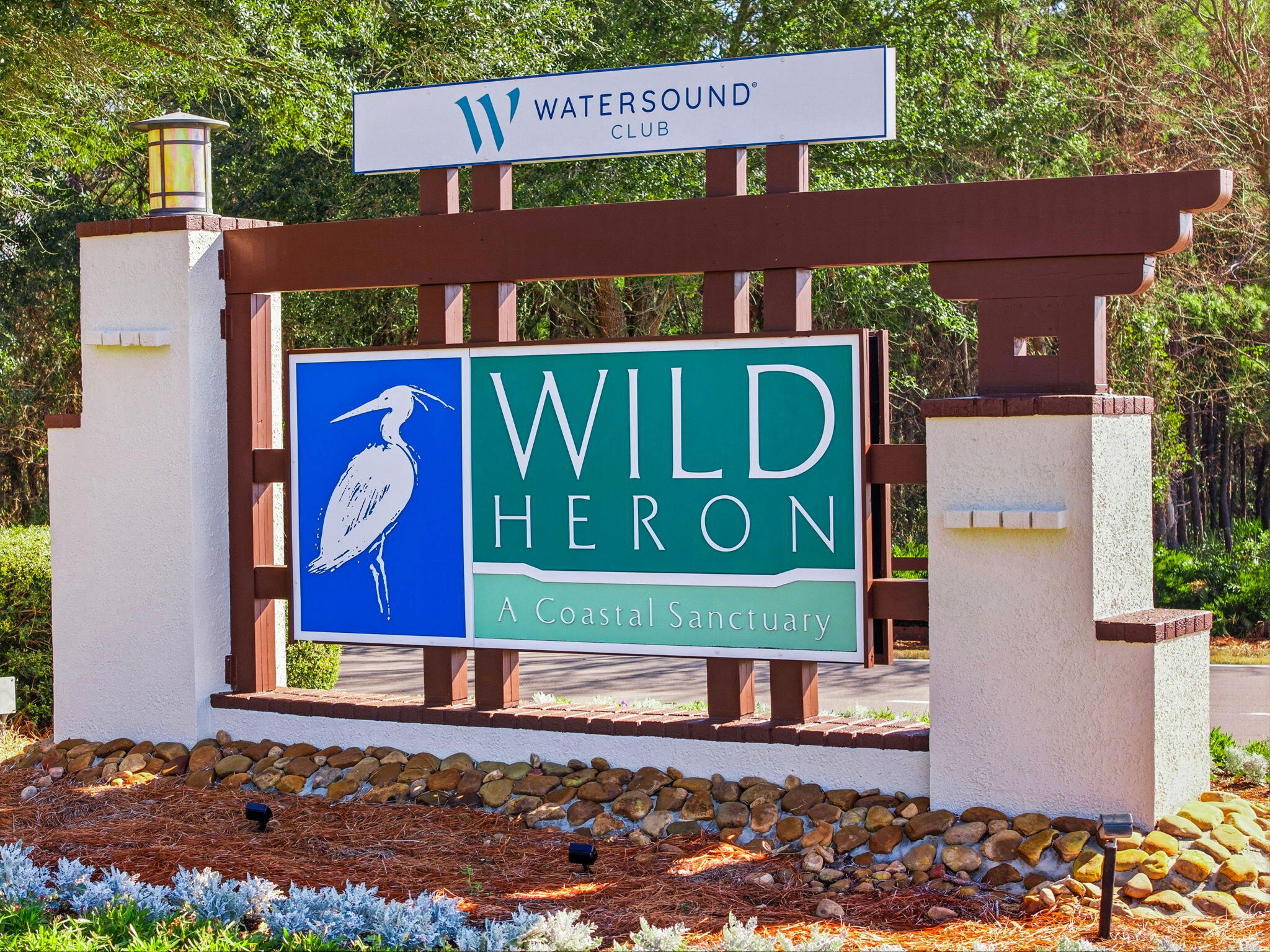 WILD HERON - Residential