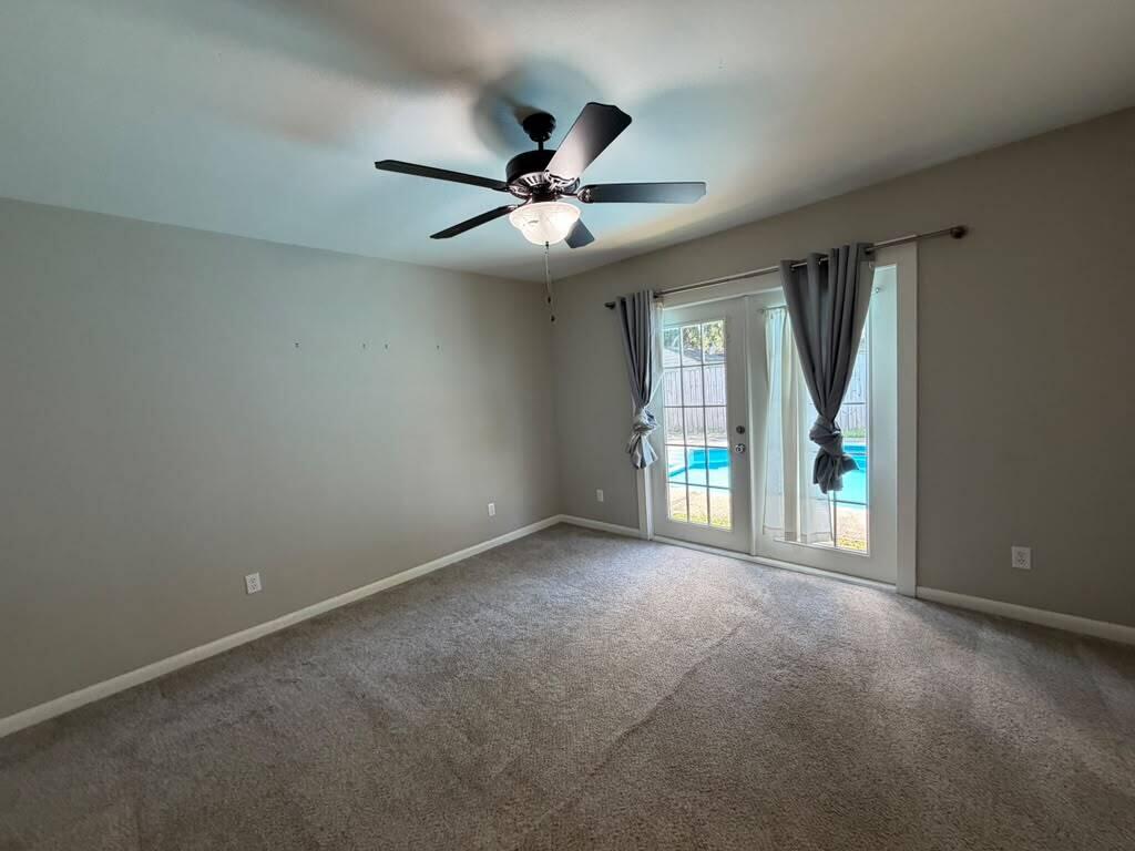CREEKSIDE 5 - Residential Lease