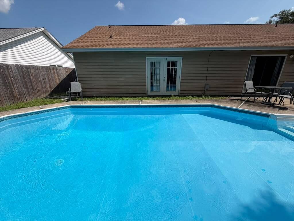 CREEKSIDE 5 - Residential Lease