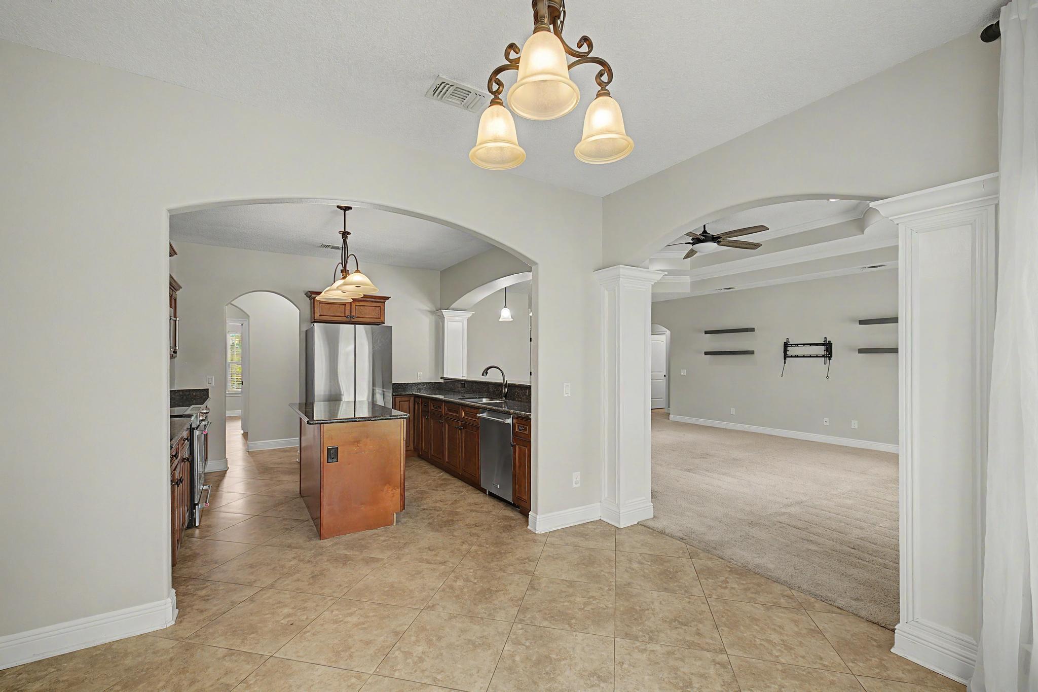 HOLLEY BY THE SEA - Residential