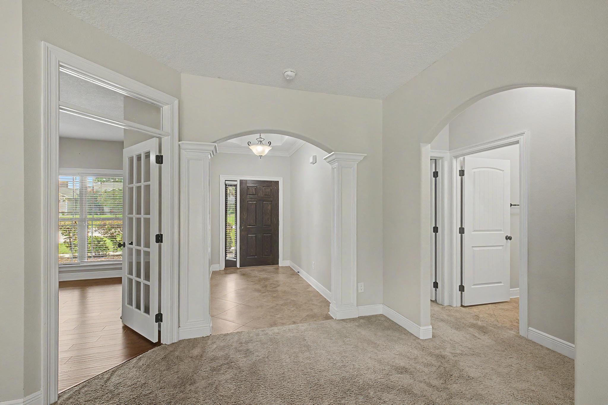 HOLLEY BY THE SEA - Residential