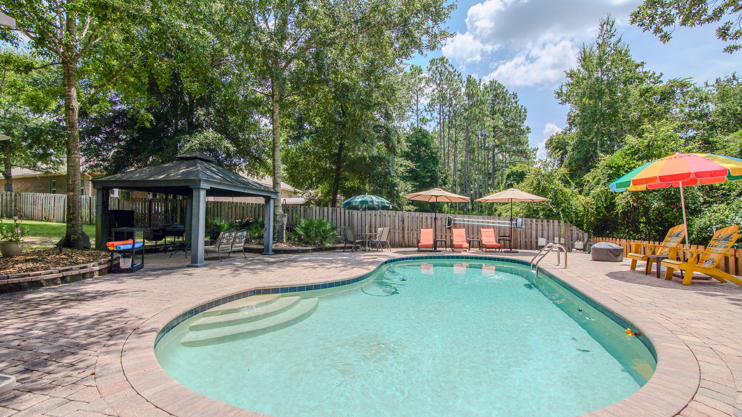 HAMMOCK BAY - Residential