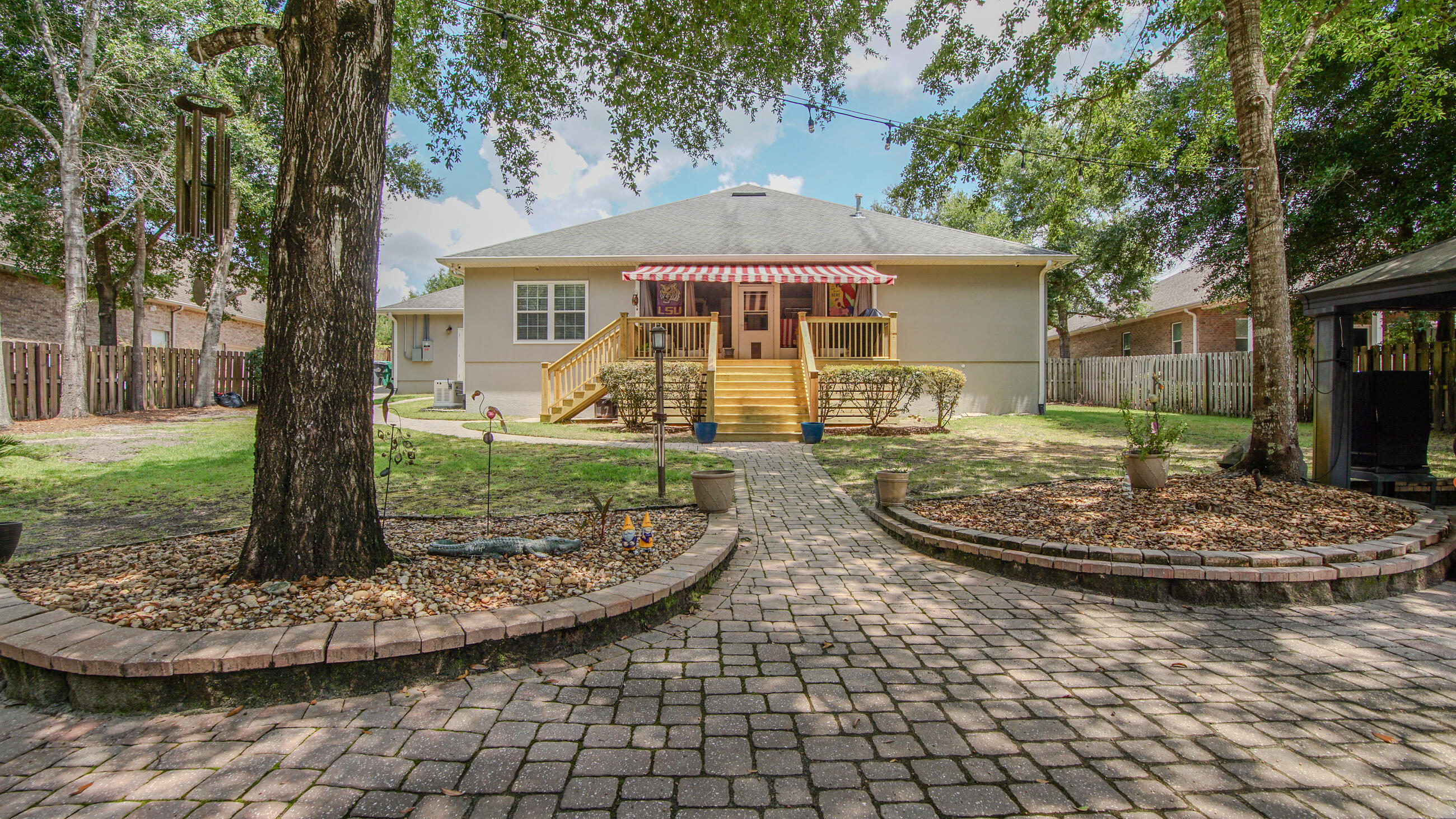 HAMMOCK BAY - Residential