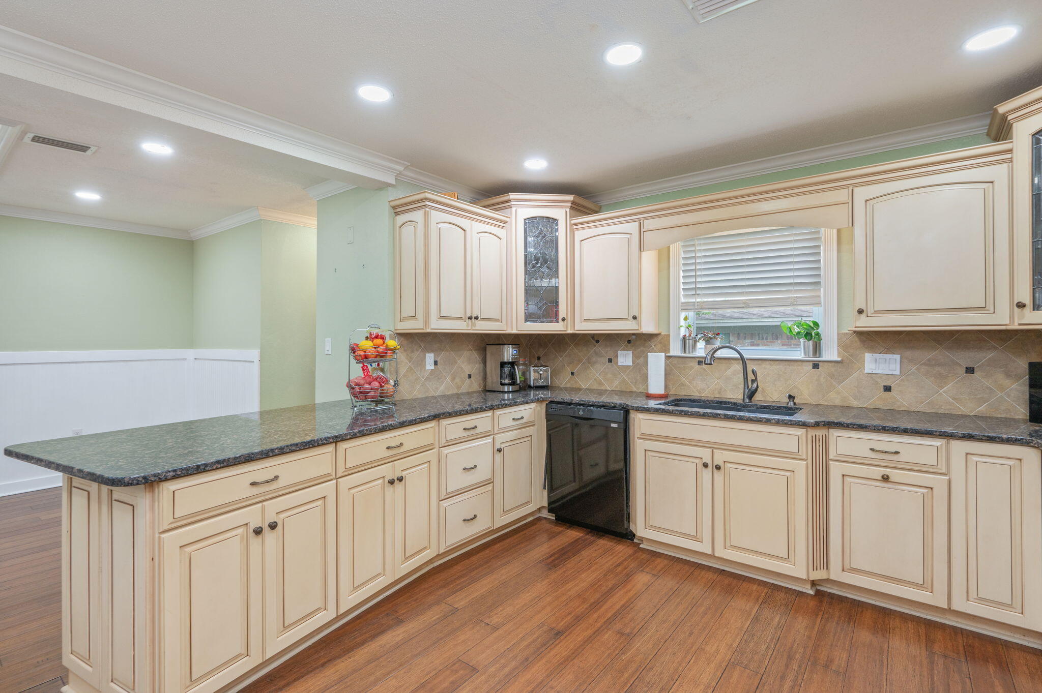 BAYOU POQUITO - Residential