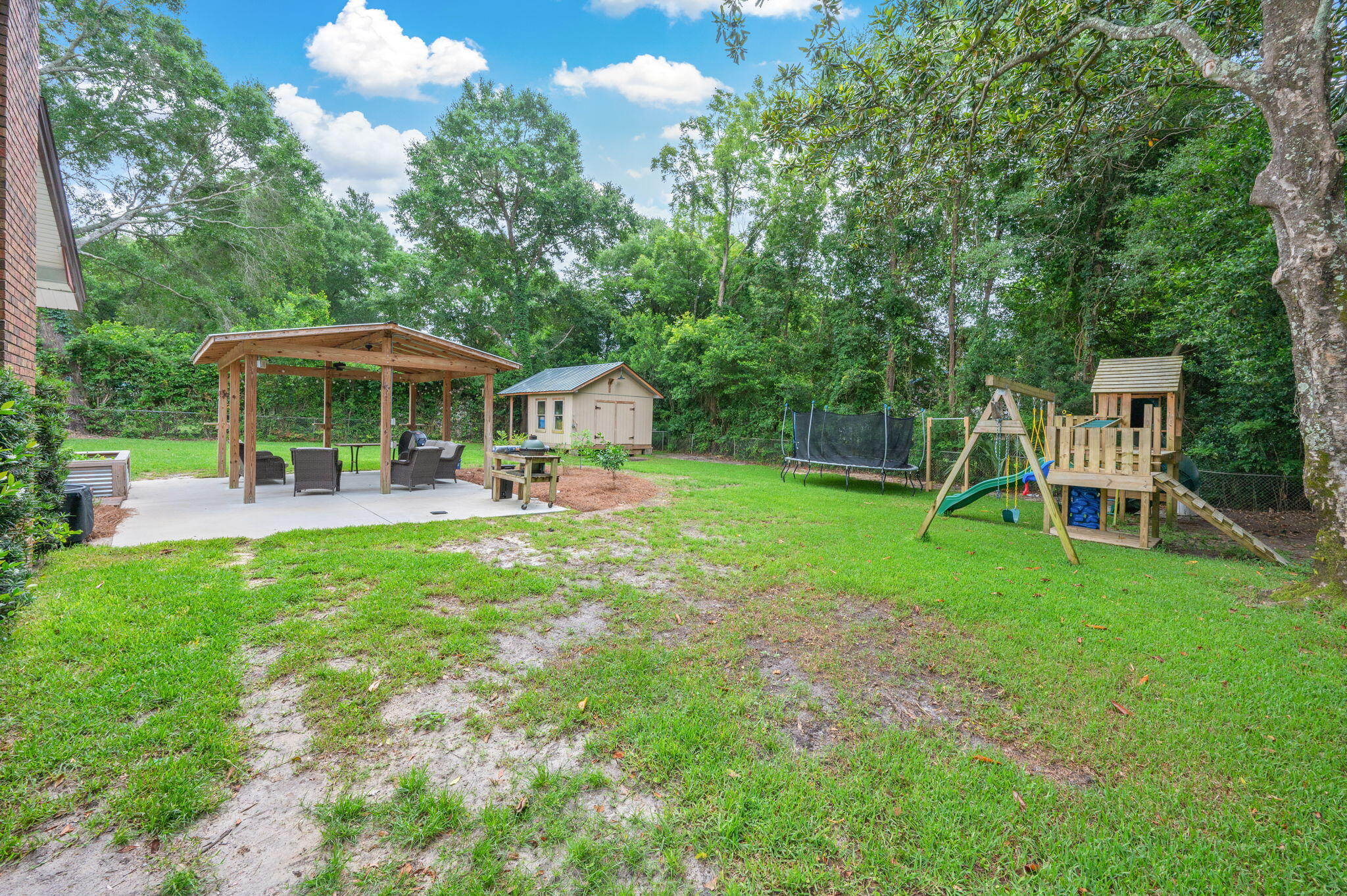 BAYOU POQUITO - Residential