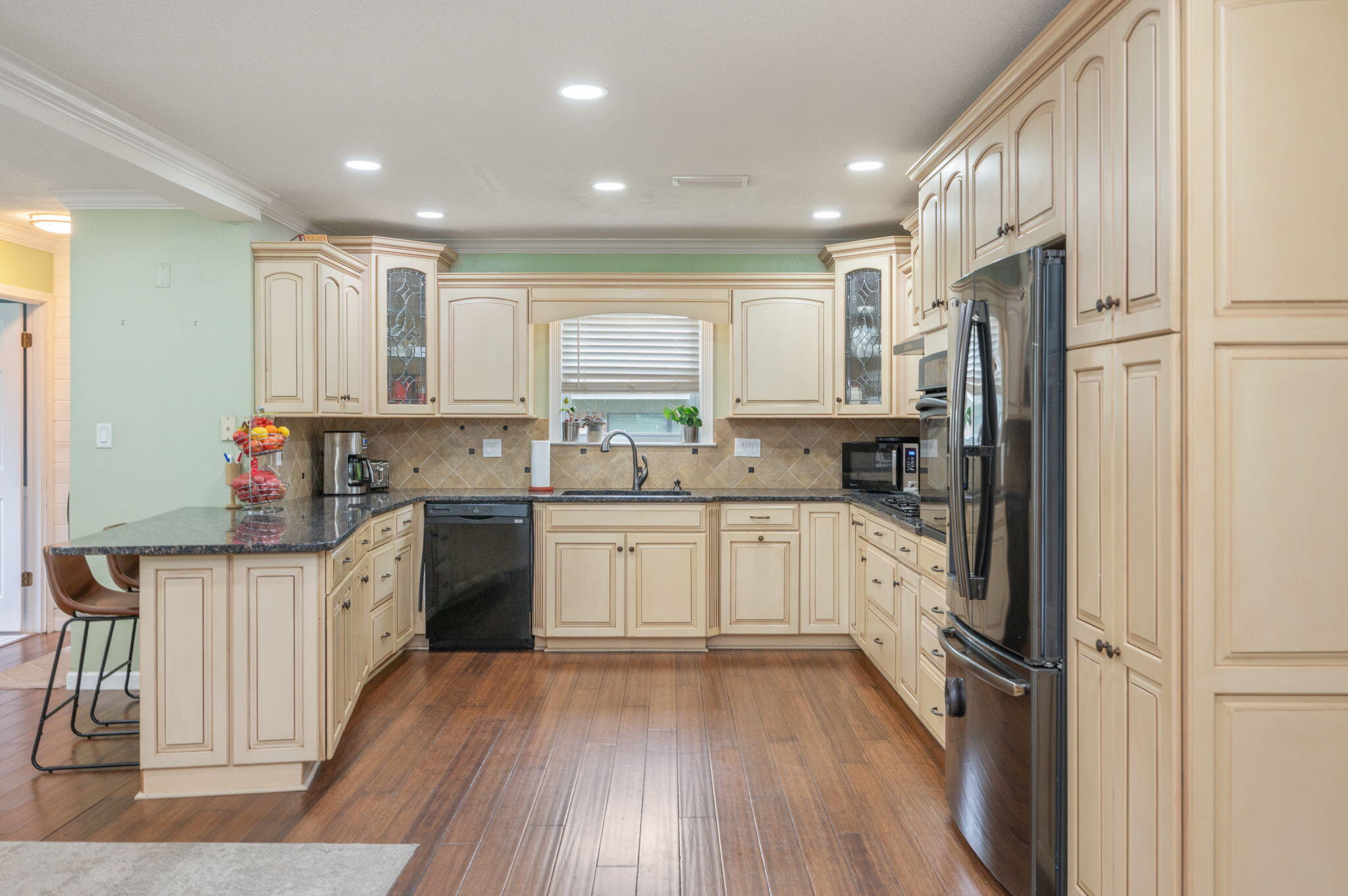 BAYOU POQUITO - Residential