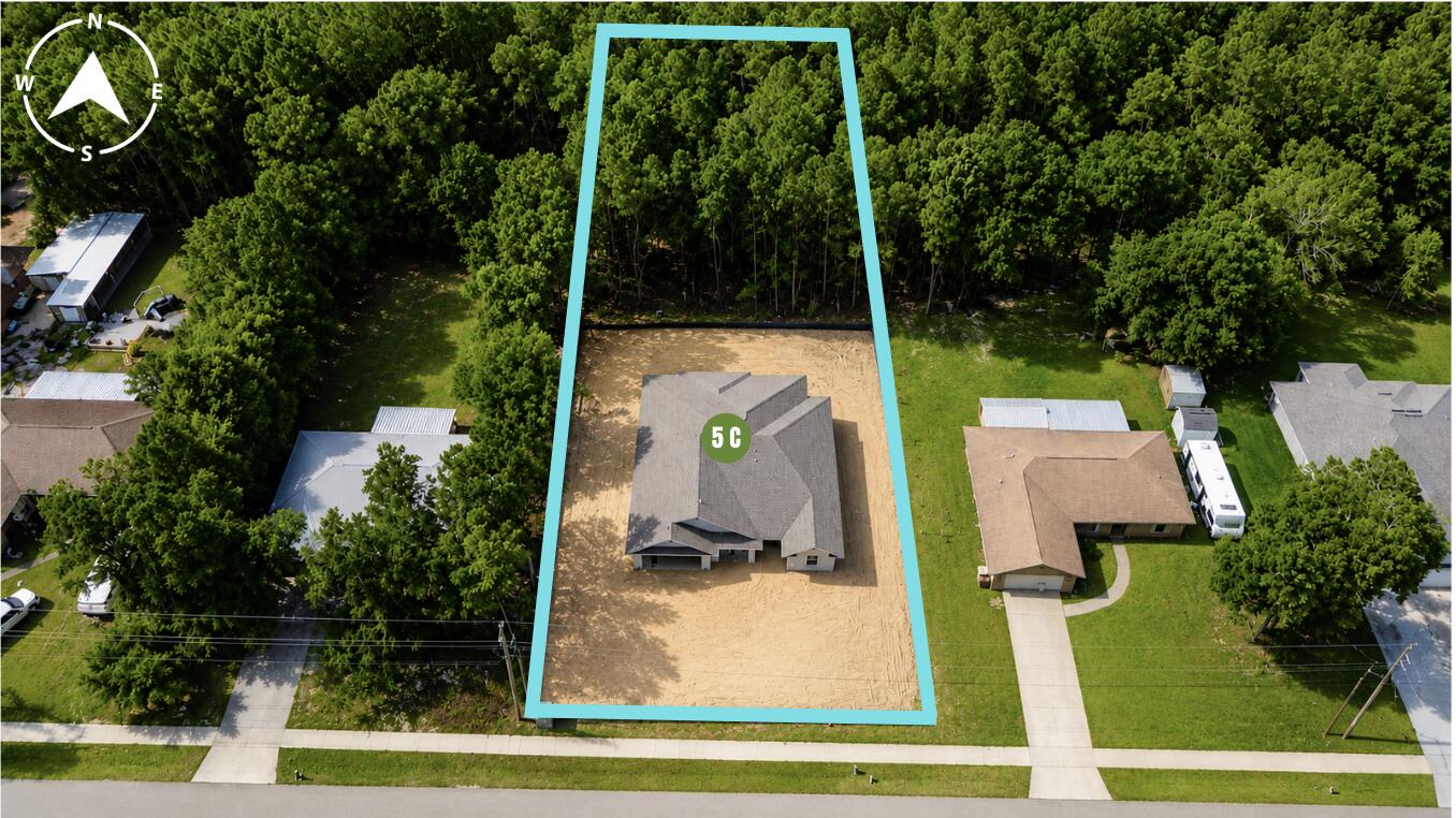 This Plan Features: 2 x 6 Exterior Construction, 3 CAR GARAGE, 4BR/3BA & Breakfast Cafe * 10 Ft Ceilings & Laminate Wood Plank Flooring in Main Living Areas * Granite Countertops Kitchen & Baths * Tile Flooring in all Baths* Kitchen: Granite Island, Stainless Steel Appliances & Walk In Pantry * Soft Close Cabinetry * Main Suite w/ Trey Ceiling & Main Bath with Builders Signature Zero Entry Walk in Tile shower w/ 2 Shower Heads, Separate Soaking Tub, Double Vanities & Large Walk-in Closets * Ceiling Fans All Bedrooms, Family Rm & Rear Covered Lanai * Irrigation & more.