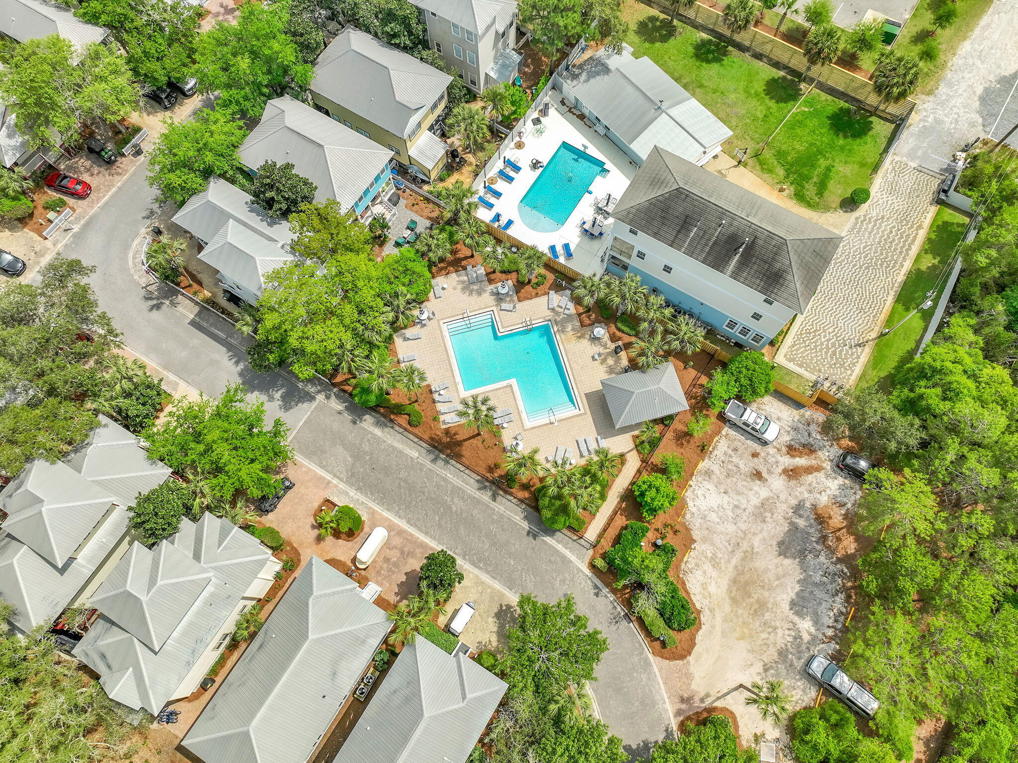OLD FLORIDA VILLAGE - Residential