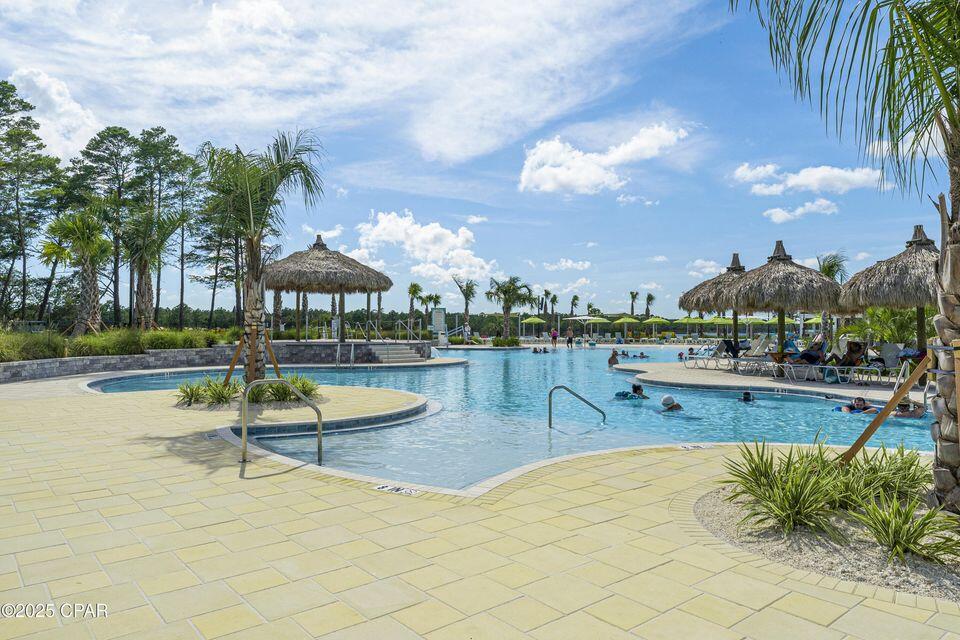 Latitude at Watersound
Latitude Margaritaville Watersound - Residential