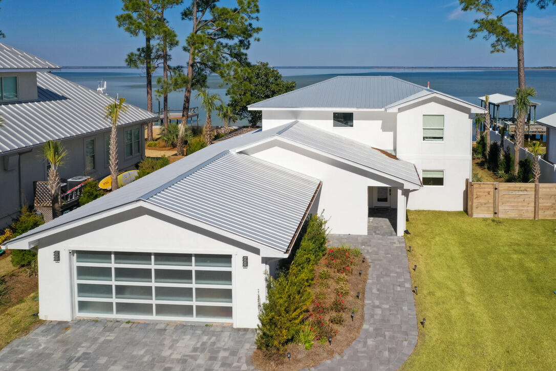 NO RECORDED SUBDIVISION - Residential