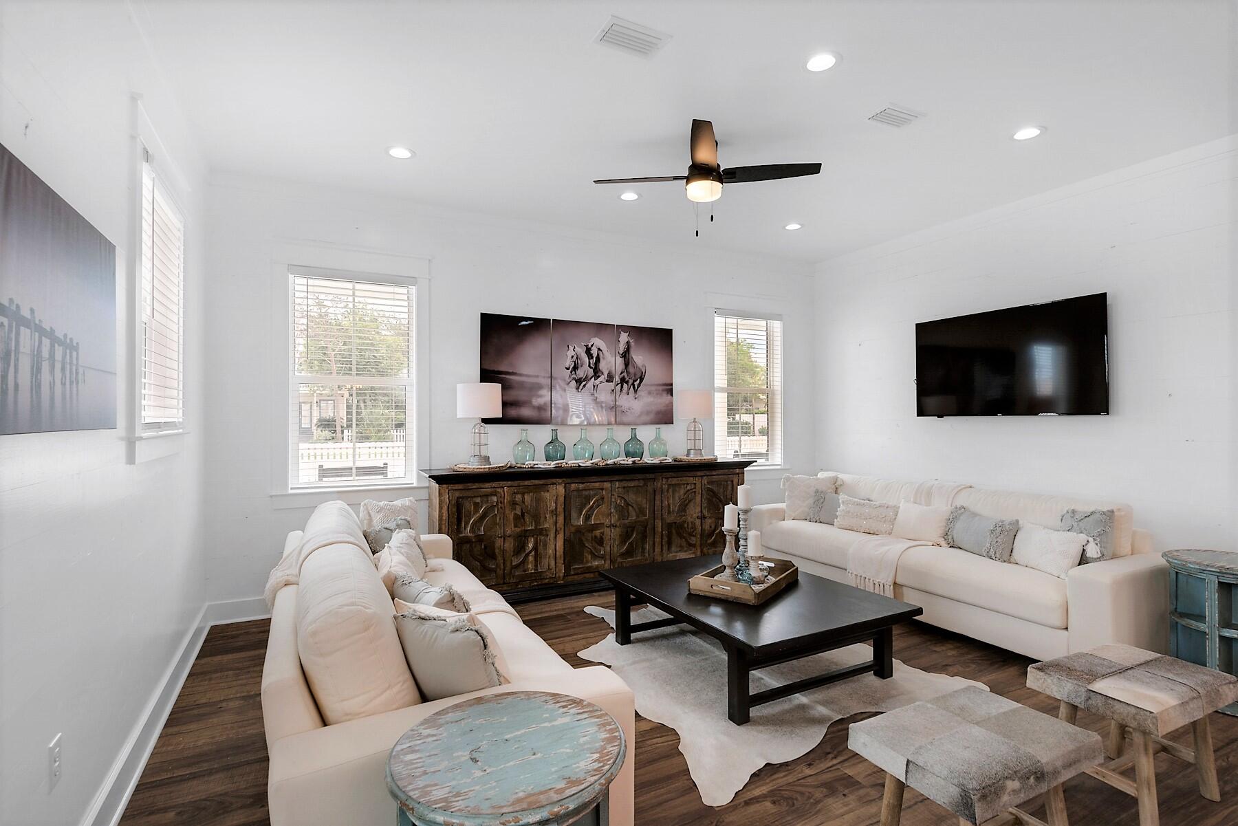 CRYSTAL BEACH - Residential