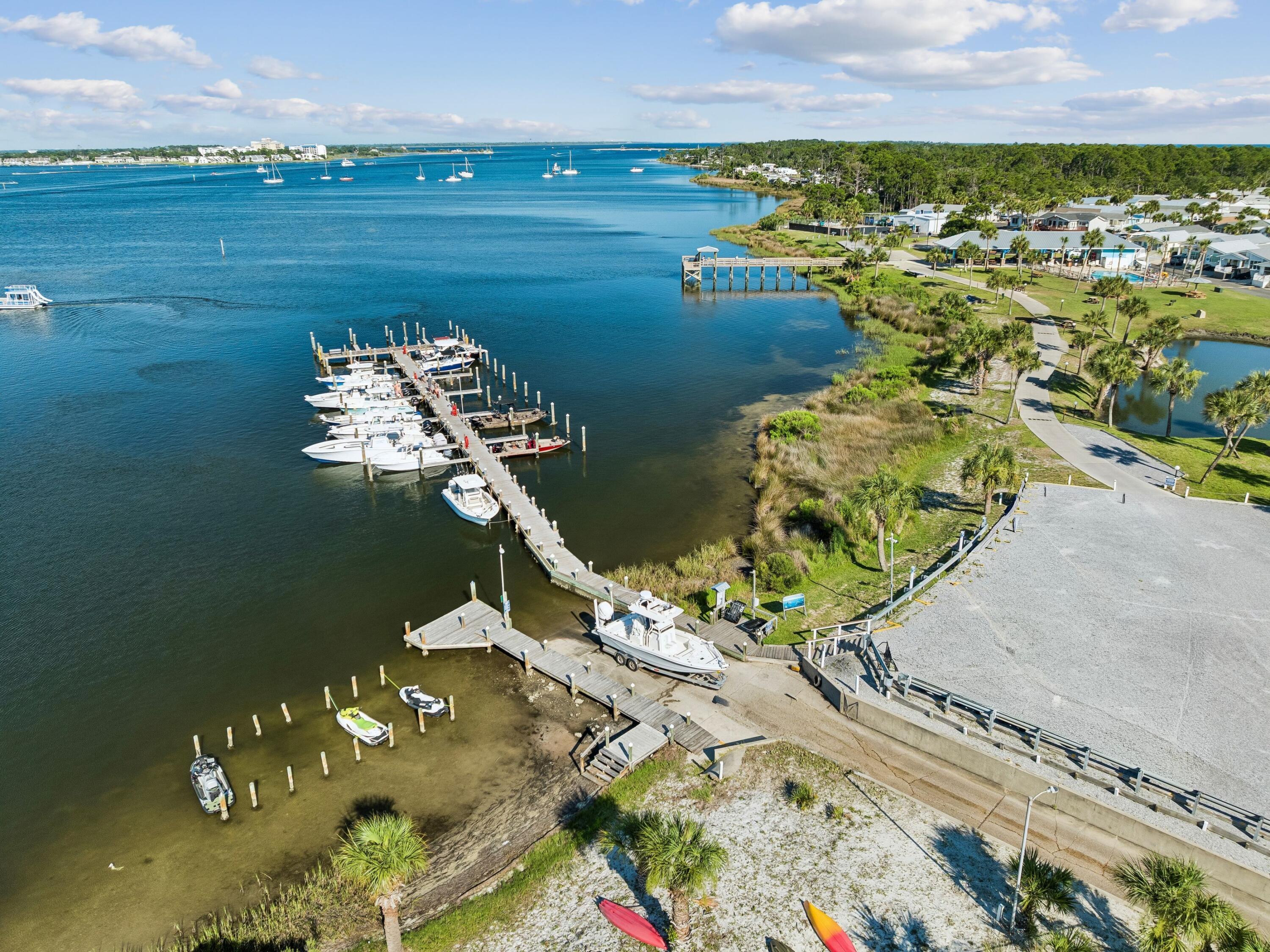 VENTURE OUT TRAVEL TRAIL RESORTS - Residential