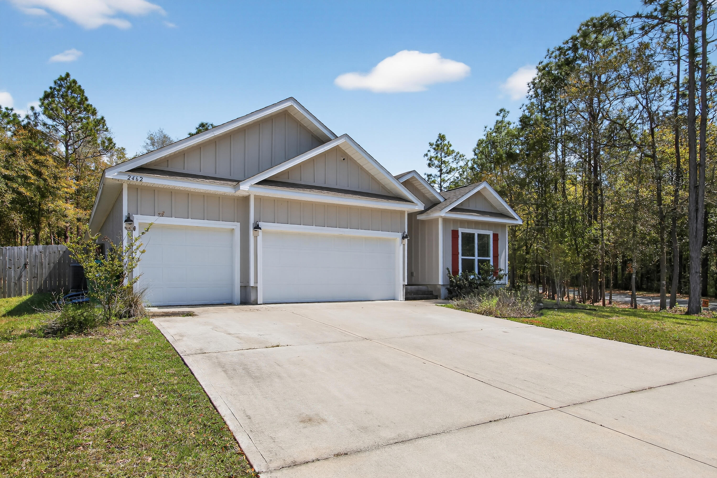 HILLWOOD ESTATES - Residential