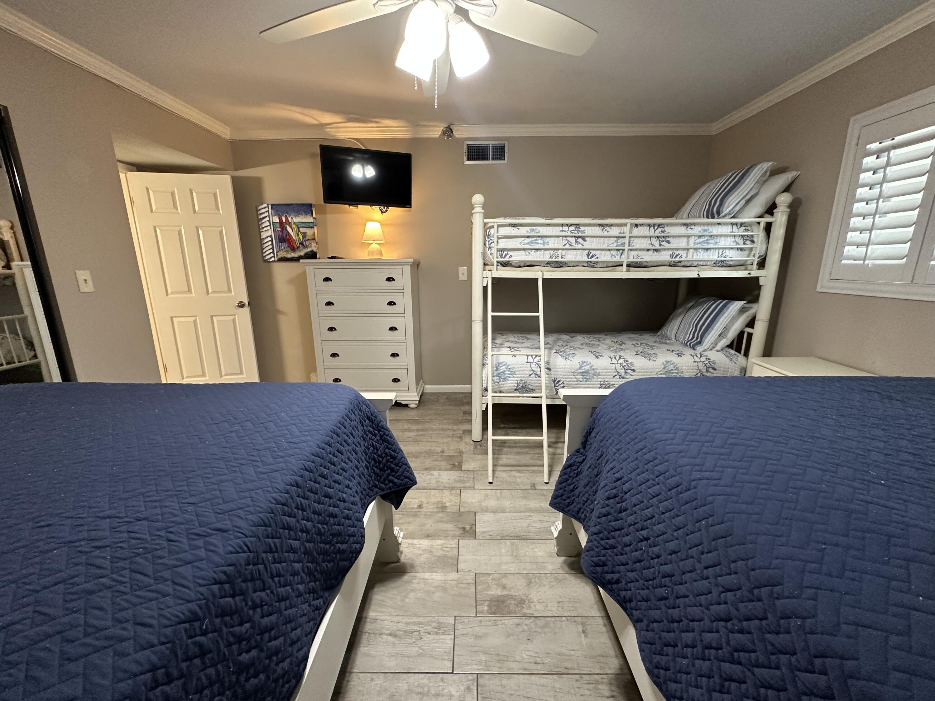 BREAKERS EAST CONDO - Residential
