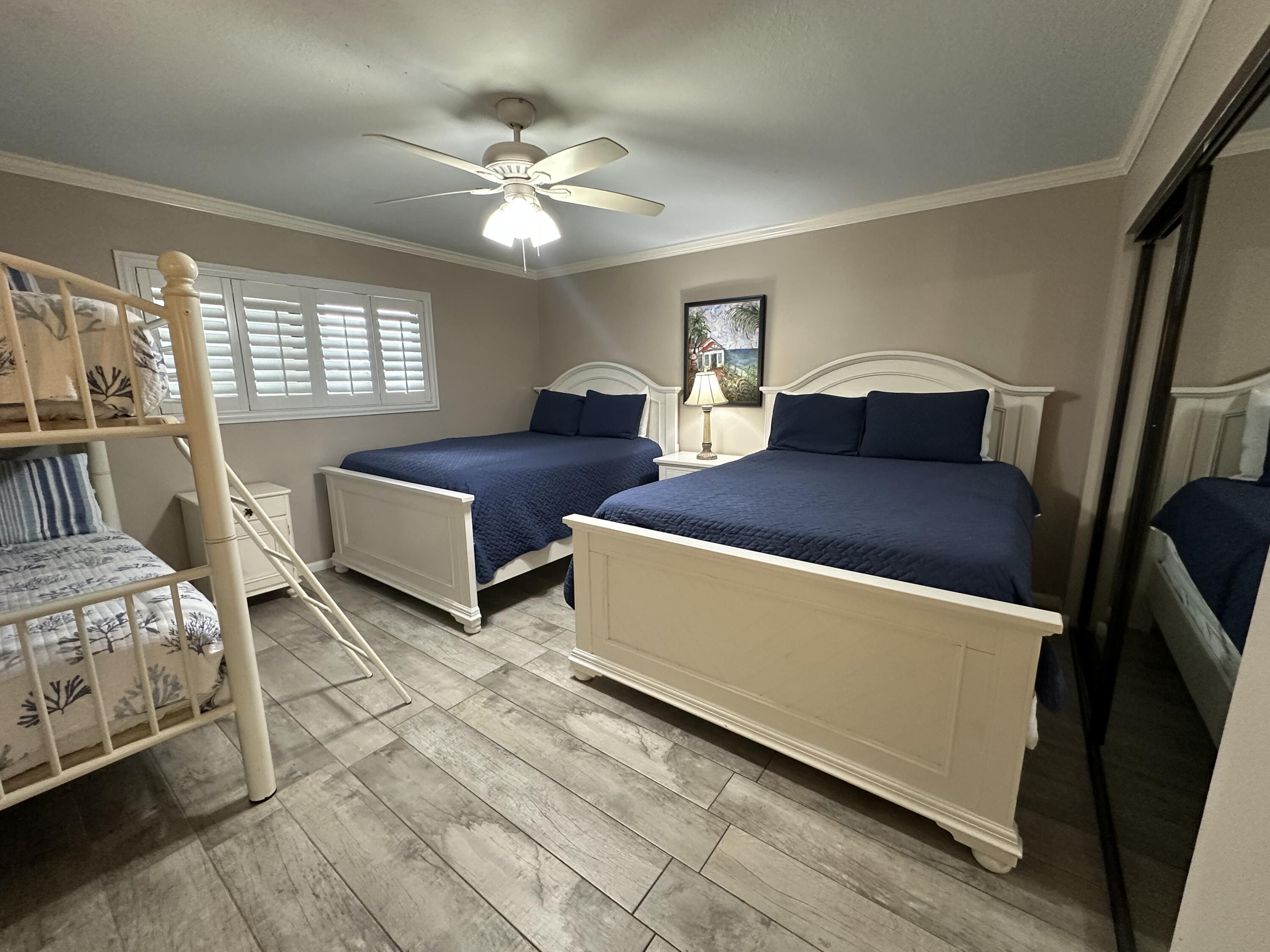 BREAKERS EAST CONDO - Residential