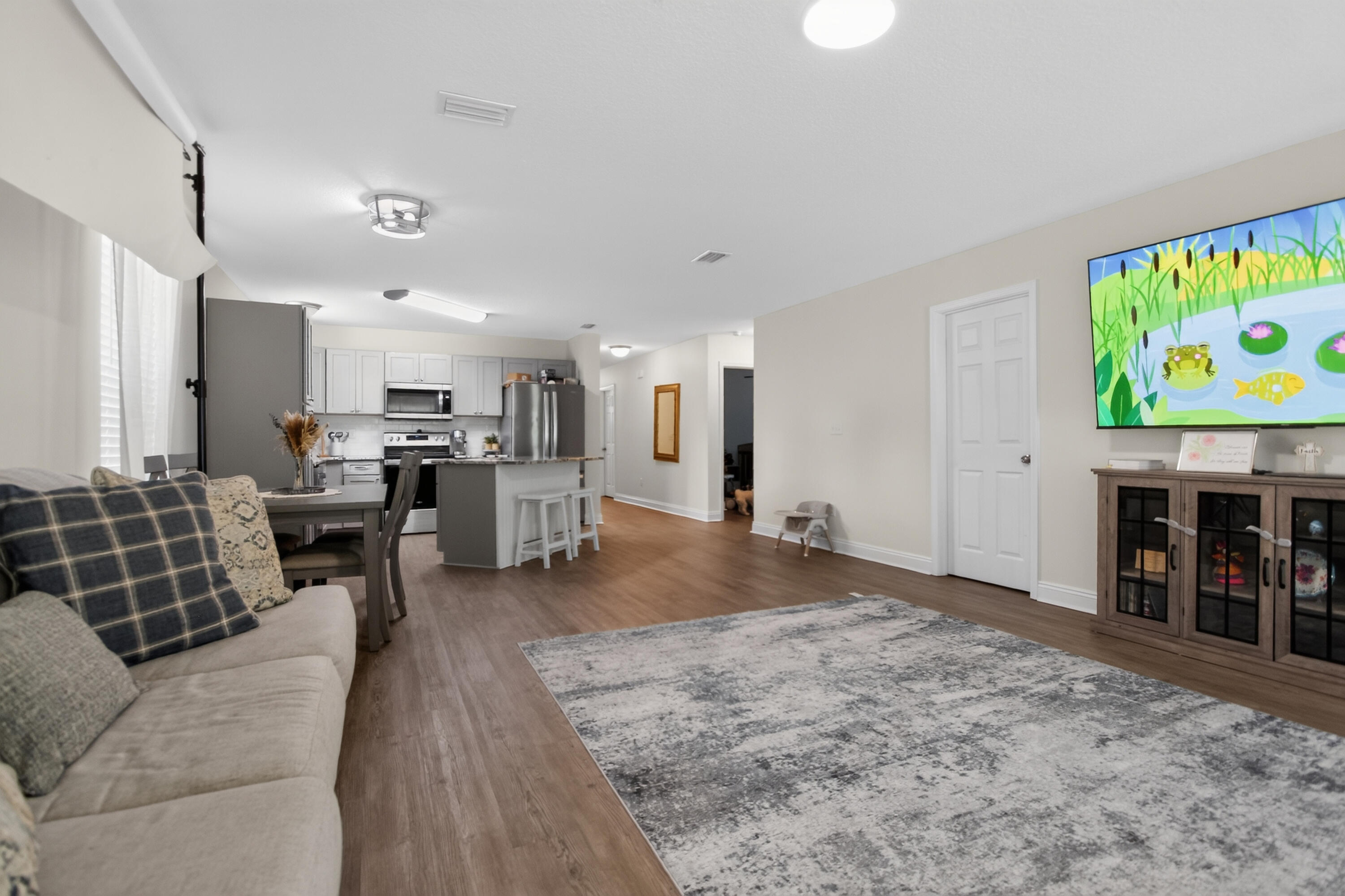 HOLLEY GROVE SOUTH - Residential Lease