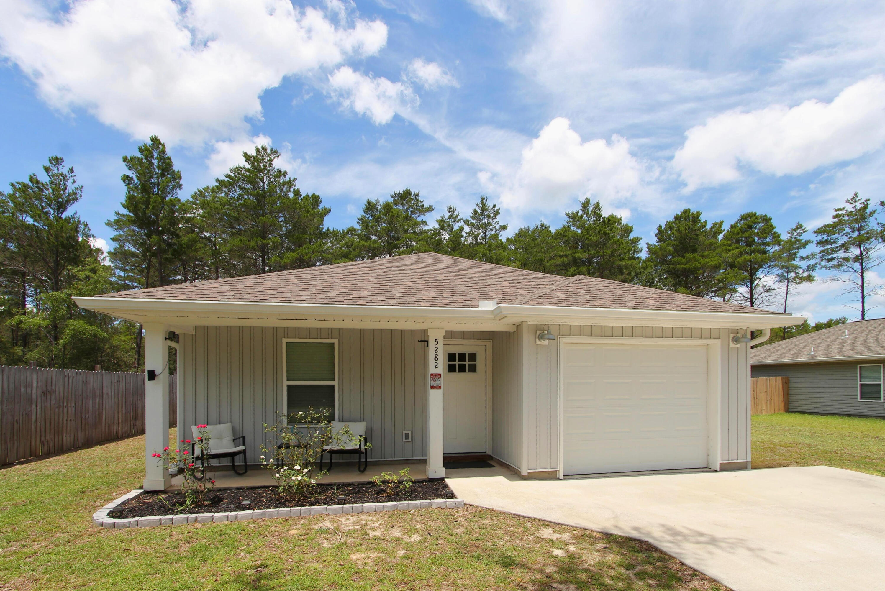 HOLLEY GROVE SOUTH - Residential Lease