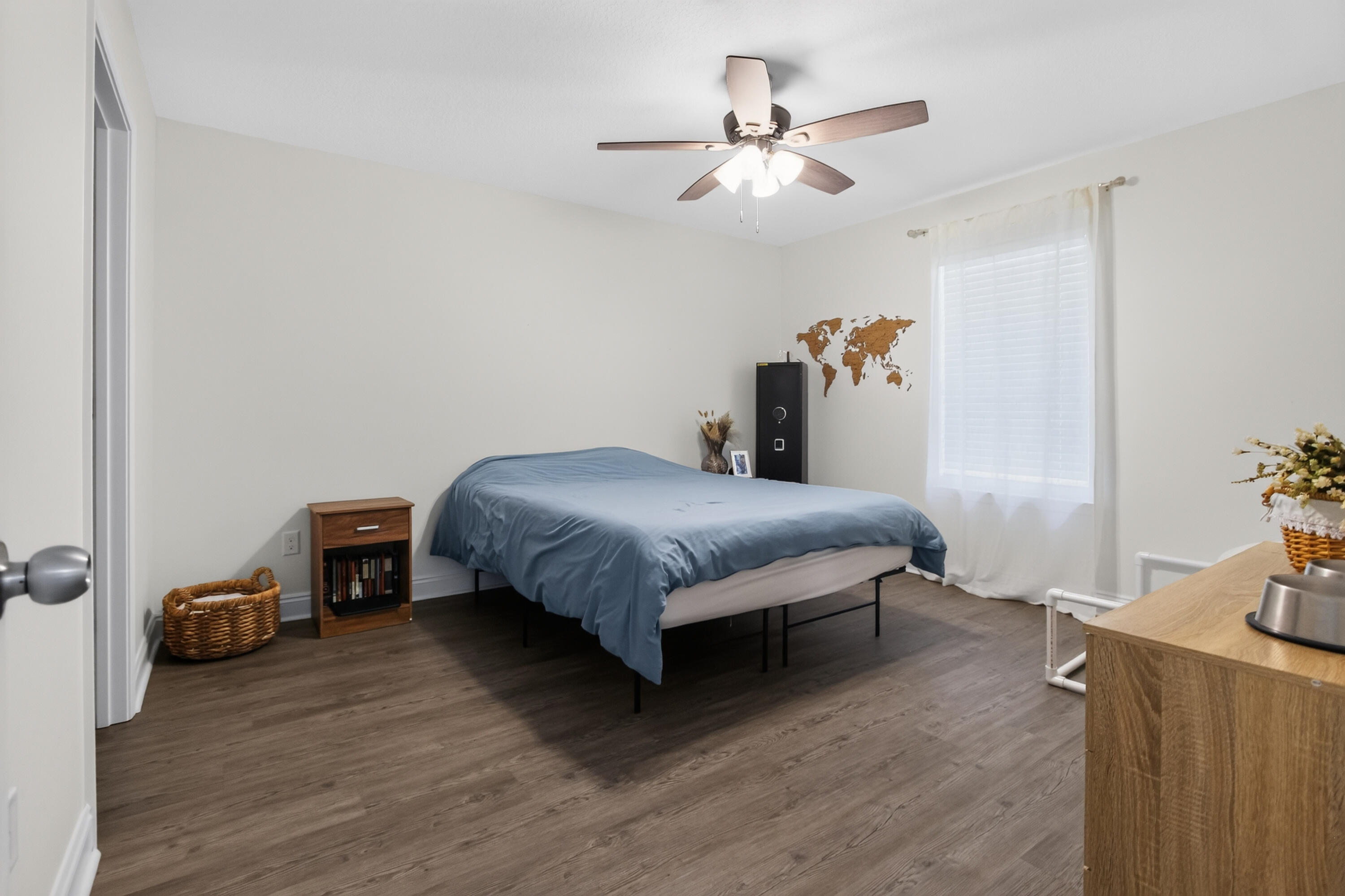 HOLLEY GROVE SOUTH - Residential Lease
